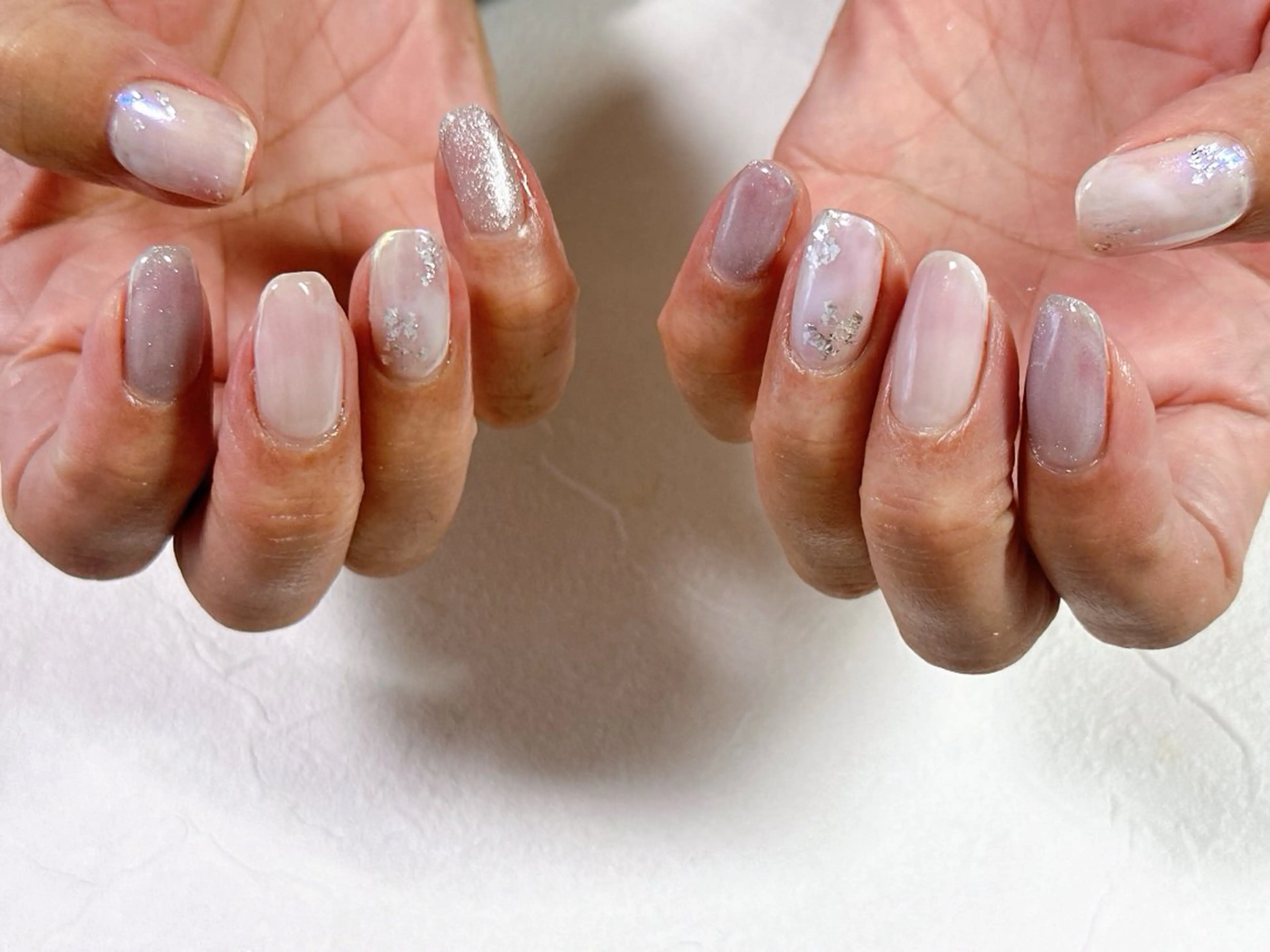 ネイル オーロラネイル フットネイル フレンチネイル ジェルネイル マグネットネイル ハンドネイル kiki nail &brow二子玉川の眉毛・アイブロウイメージ