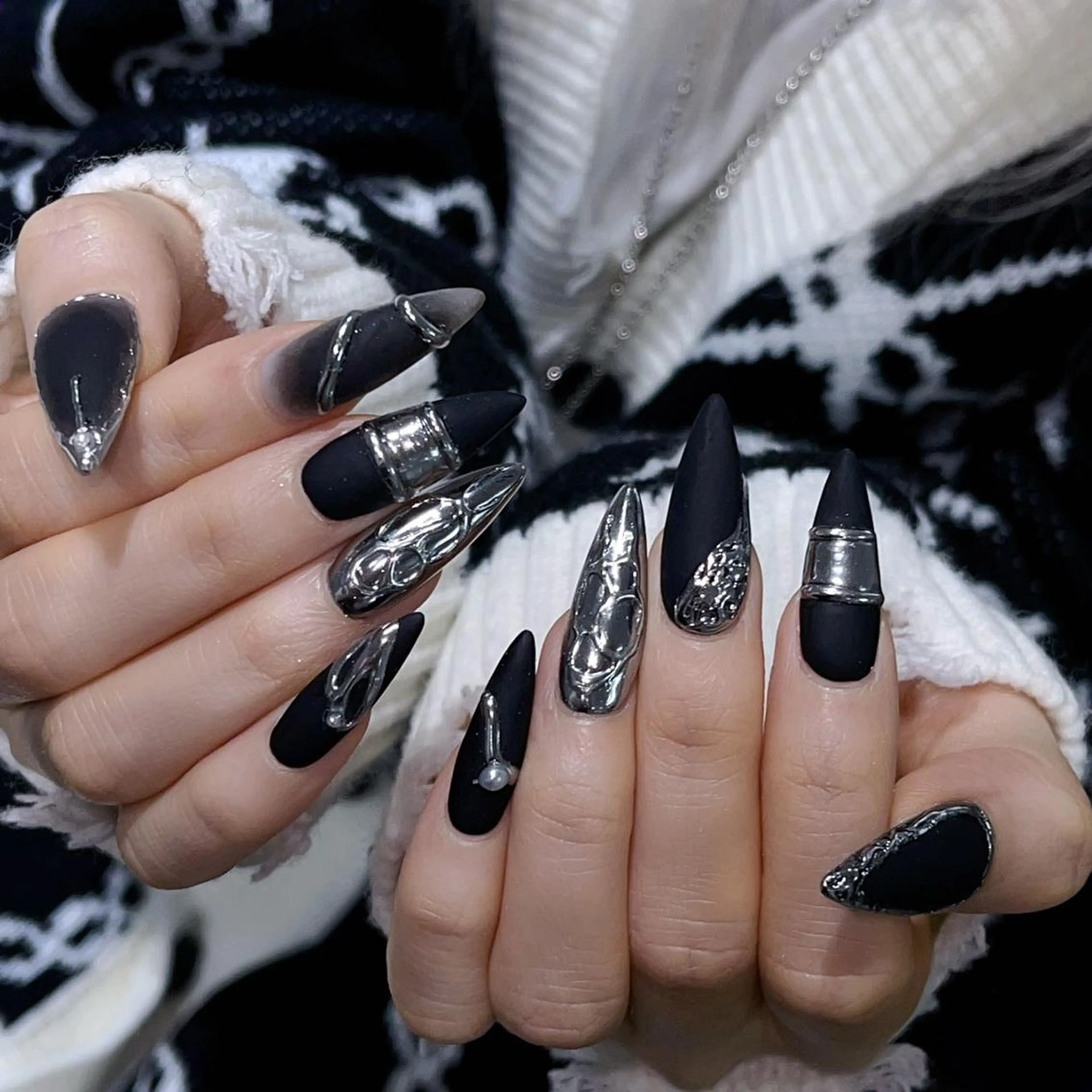 ネイル ハンドネイル Queen‘s なんのネイルデザイン