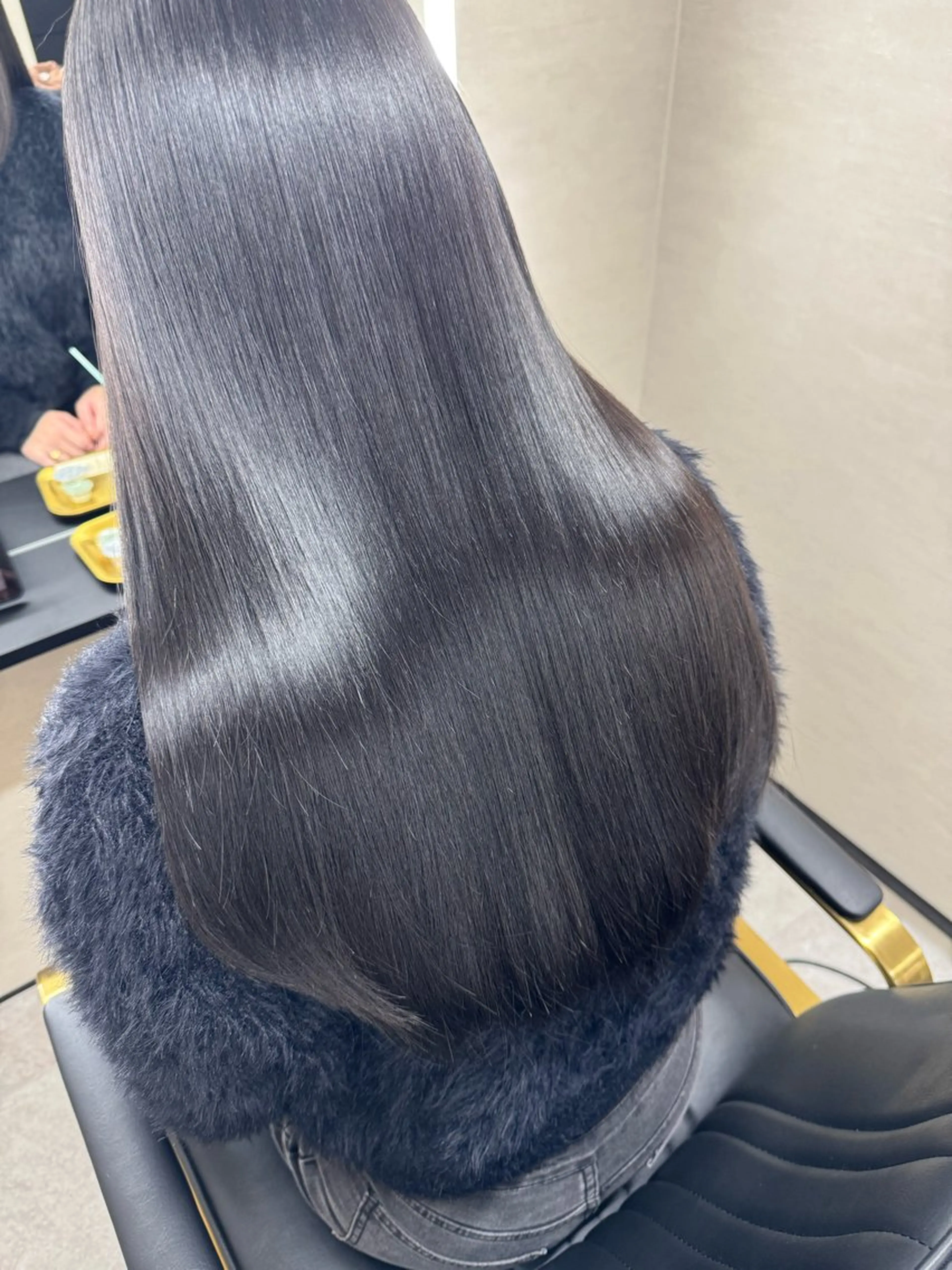 カラー ARCHE-OSAKA所属・髪質改善サロン 南船場　みおのヘアスタイル