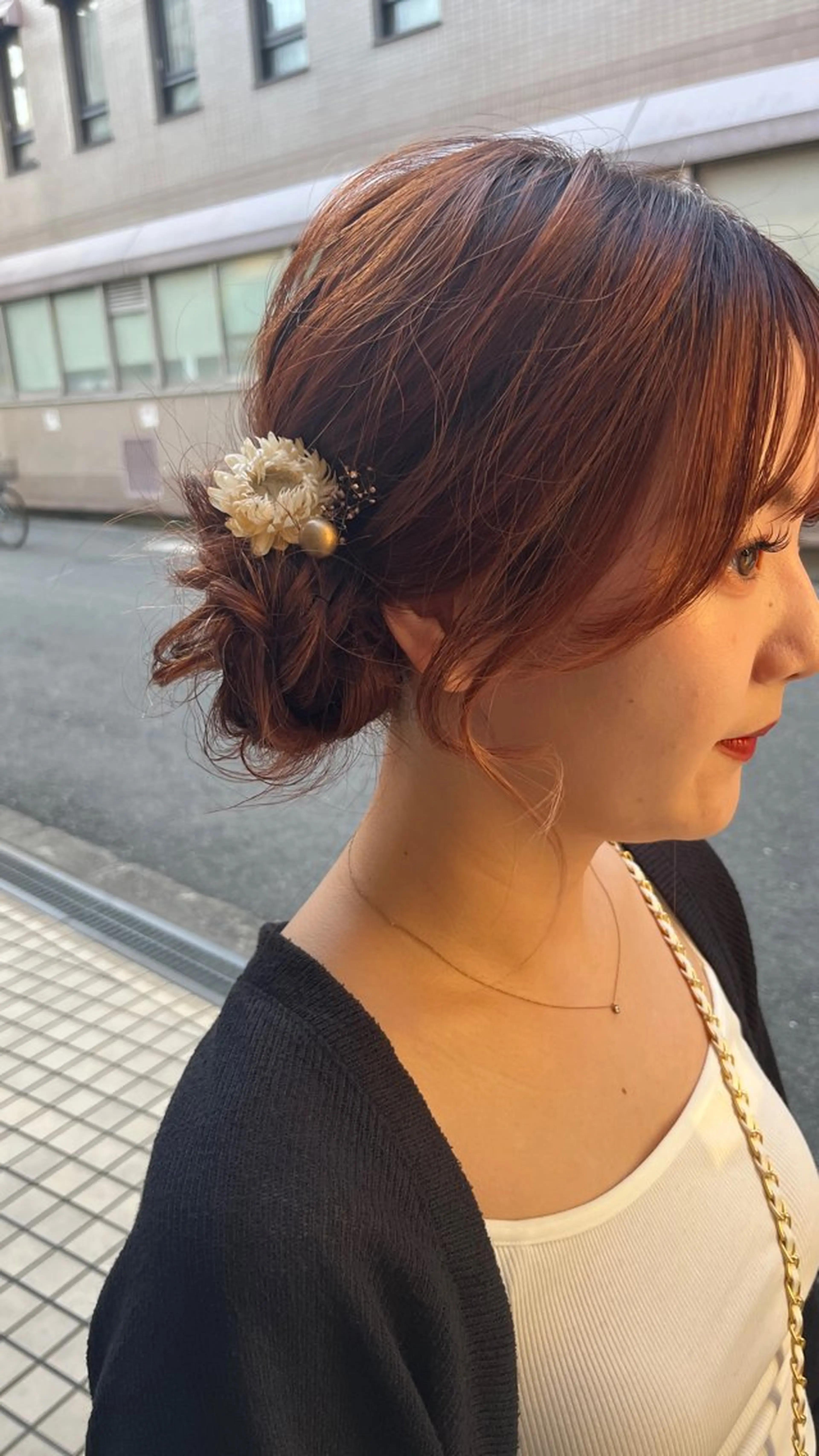 ミディアム ヘアアレンジ お団子ヘア ヘアセット en't所属・佐藤　ひなの ／艶髪のヘアスタイル