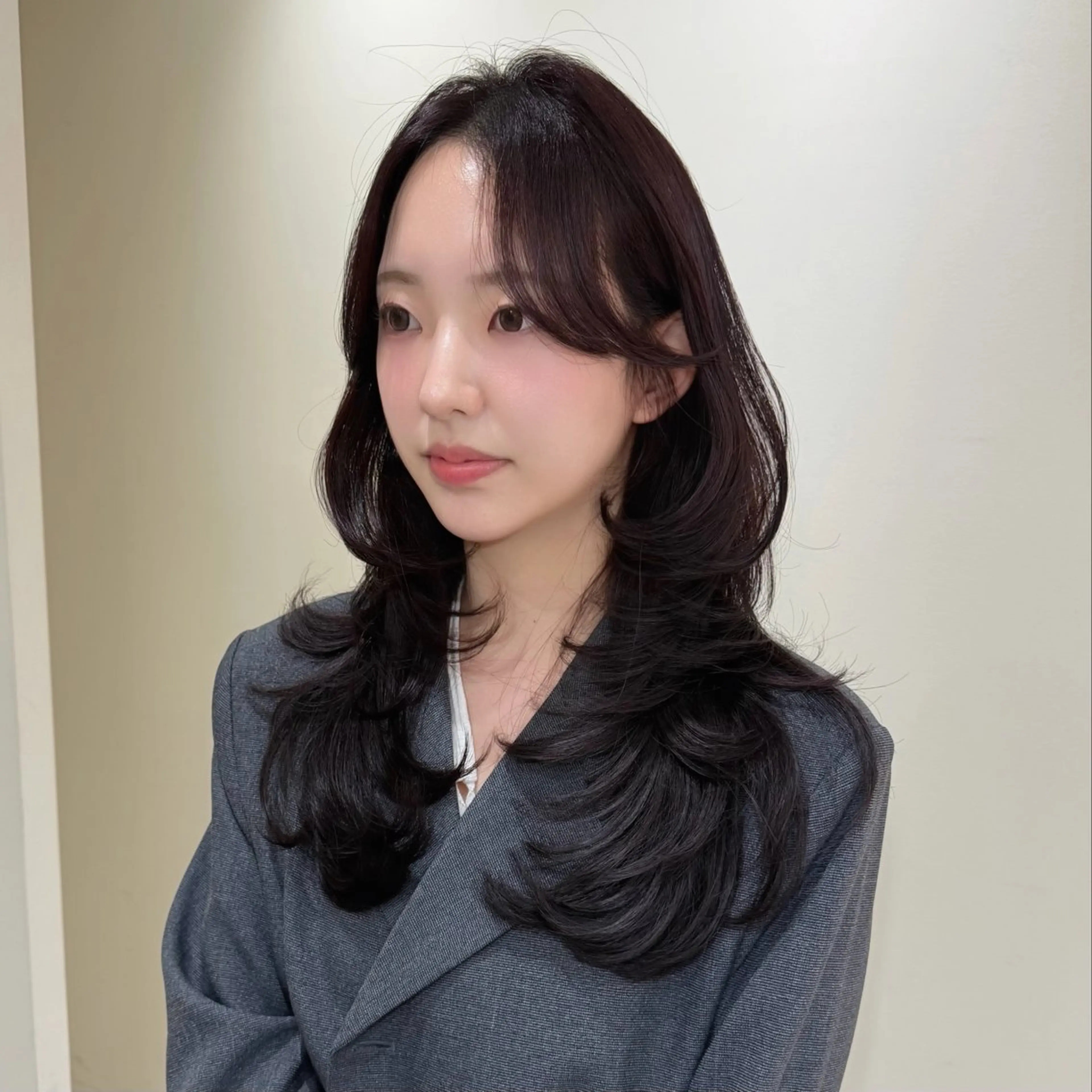 ロング カラー ヘアアレンジ カット ヘアカラー トリートメント レイヤーカット🤍 RINAのヘアスタイル