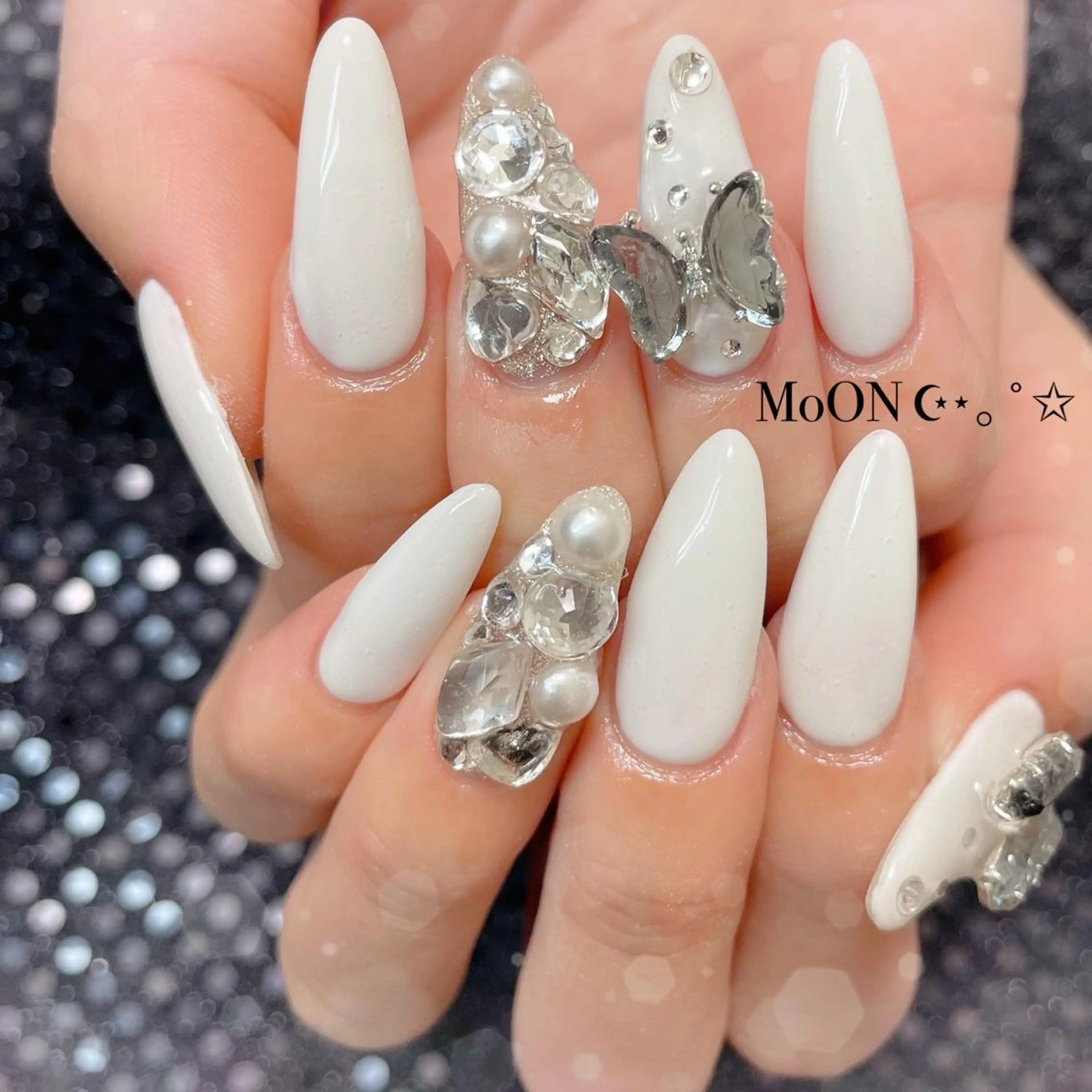 ネイル ハンドネイル ハンドケア MoON...❤︎ MeGuのネイルデザイン