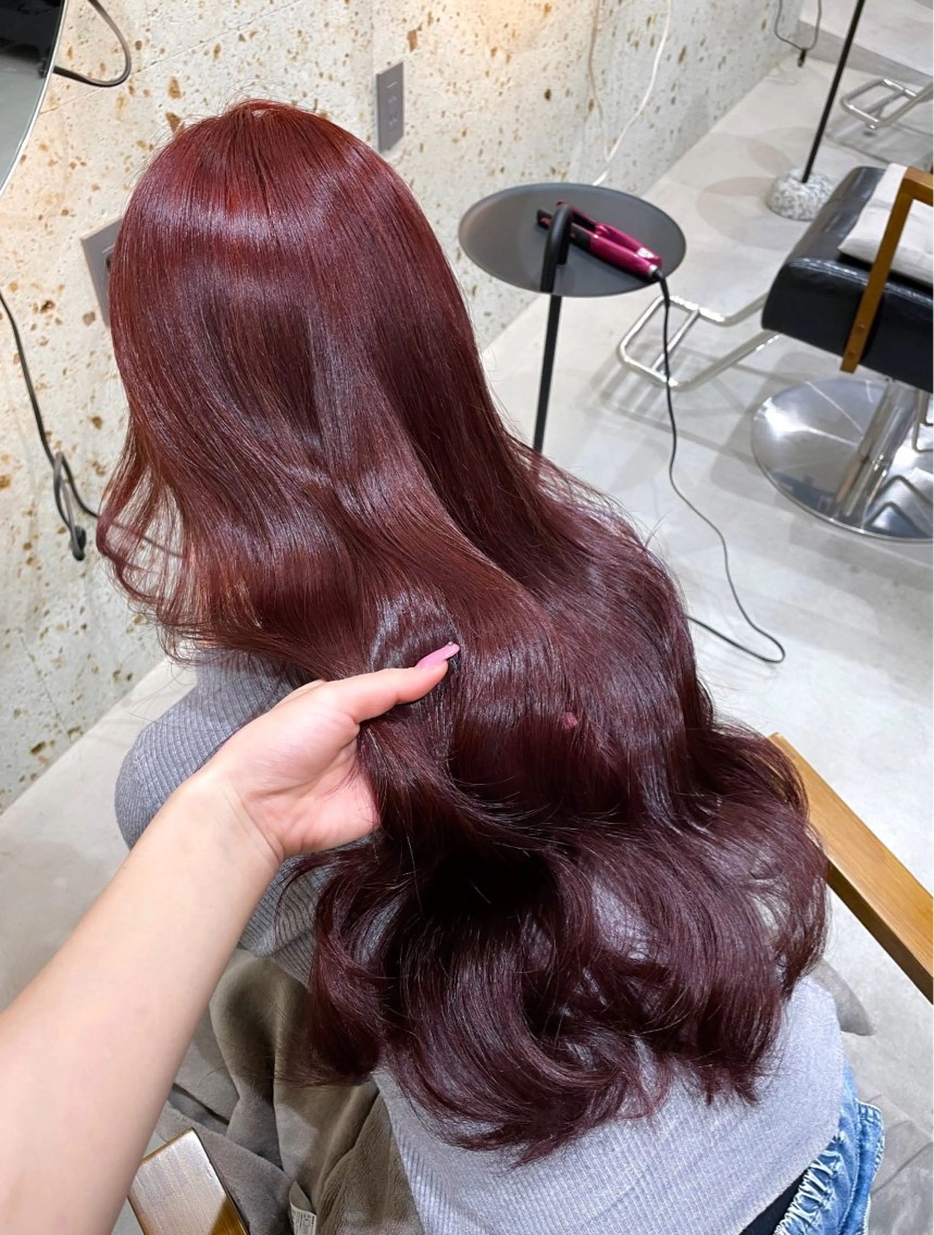 ロング カラー tim hinaのヘアスタイル