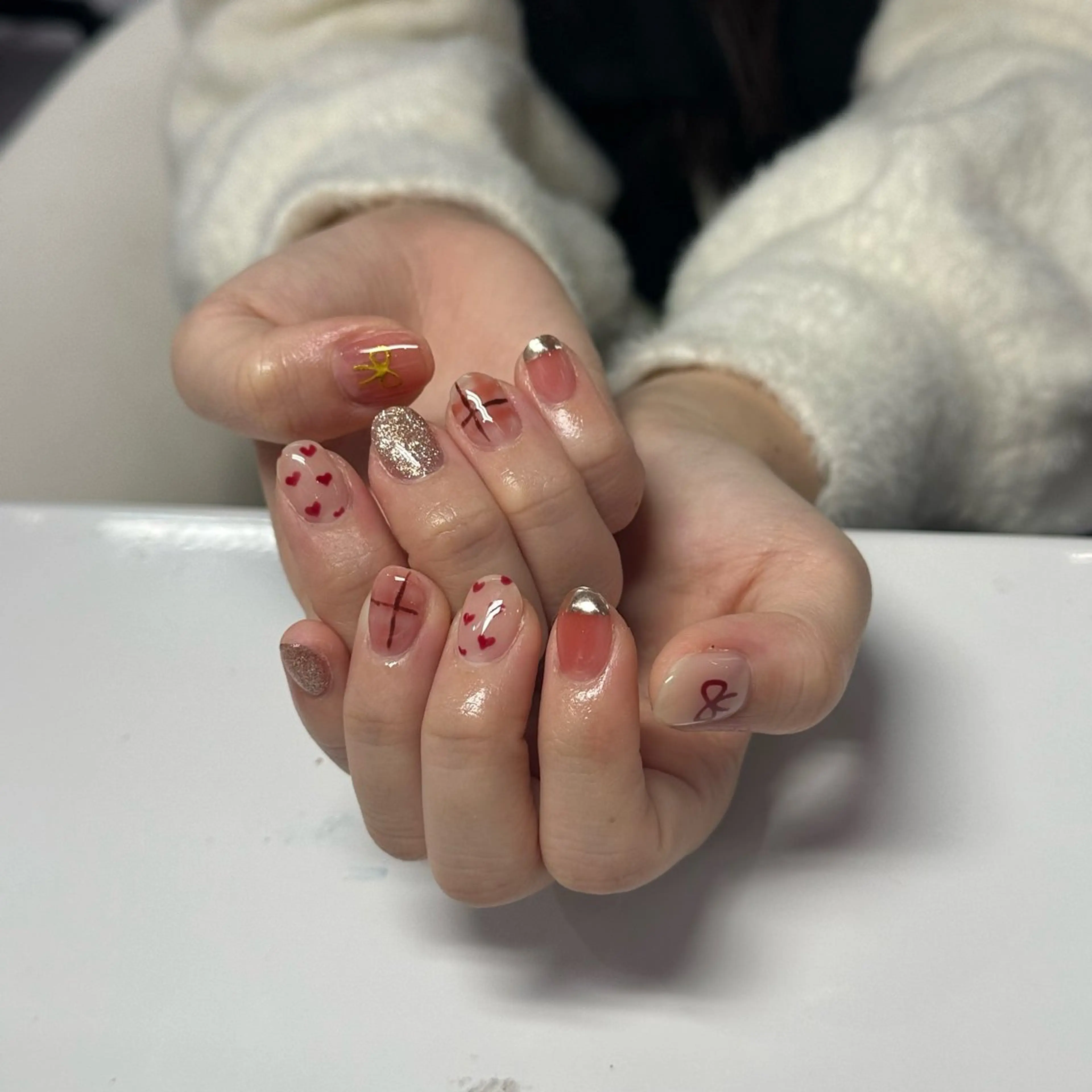 ネイル ガーリー ミラーネイル ハンドネイル WOLTOKYO渋谷 yunaのネイルデザイン