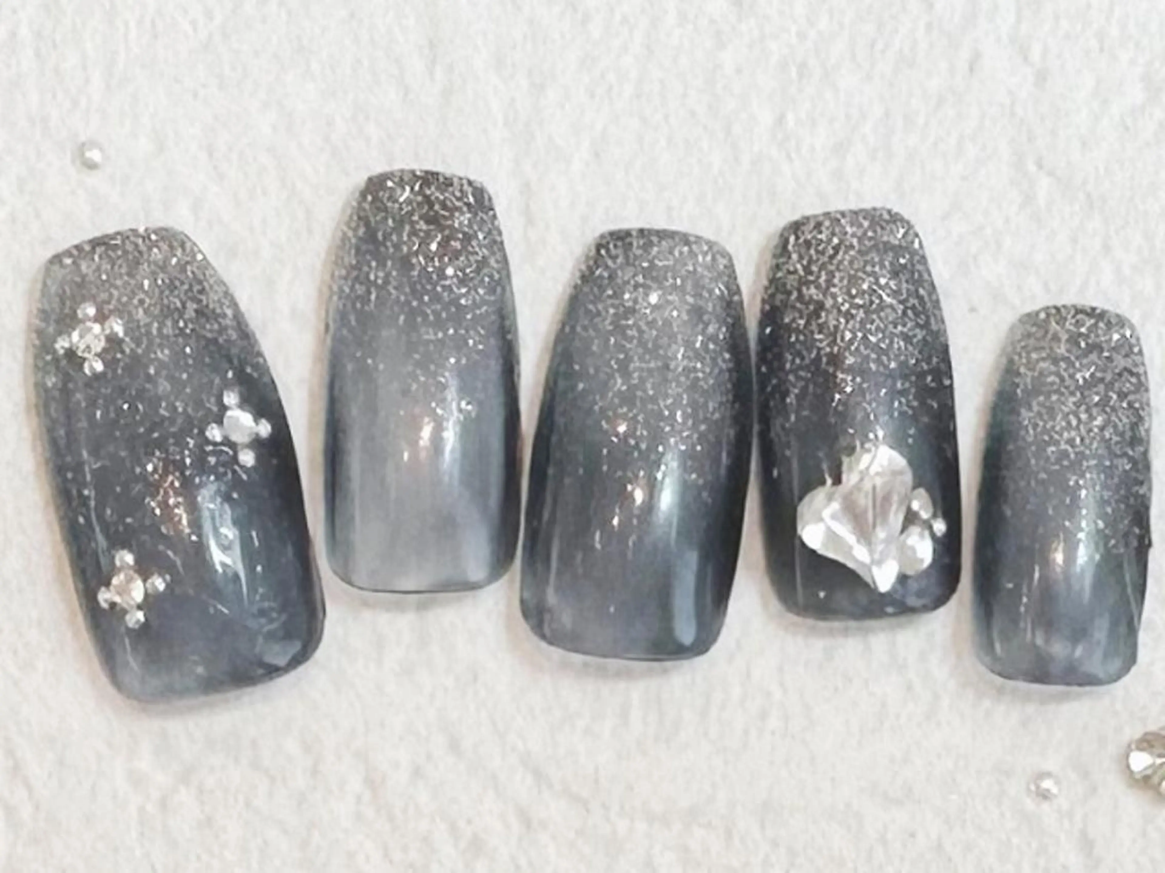 ネイル ハンドネイル A. Fukushimaのネイルデザイン