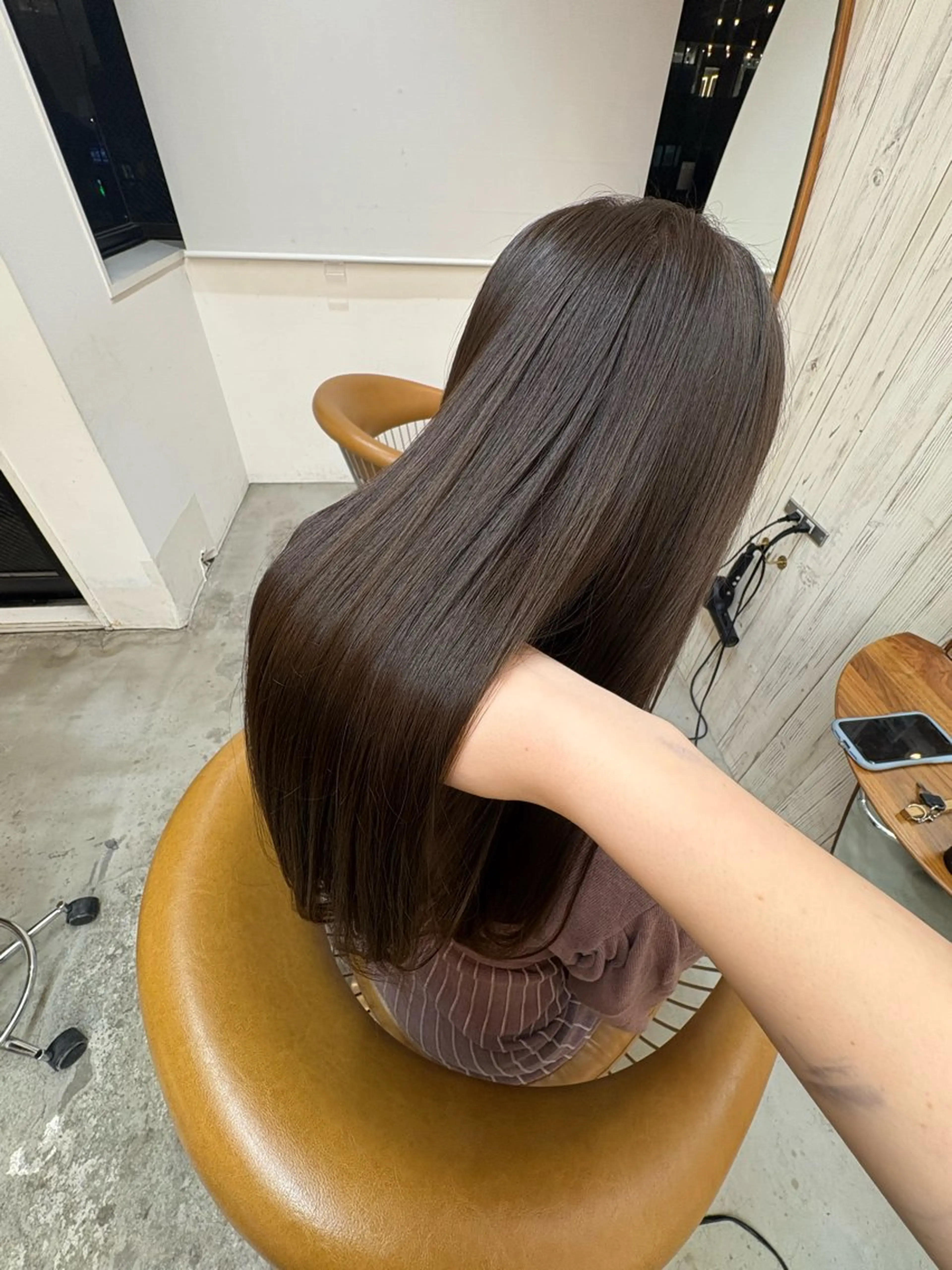 メンテナンスカットにおすすめお昼限定クーポン☀️【前髪カット➕うる艶カラー➕髪質改善3ステップトリートメント💓】の写真