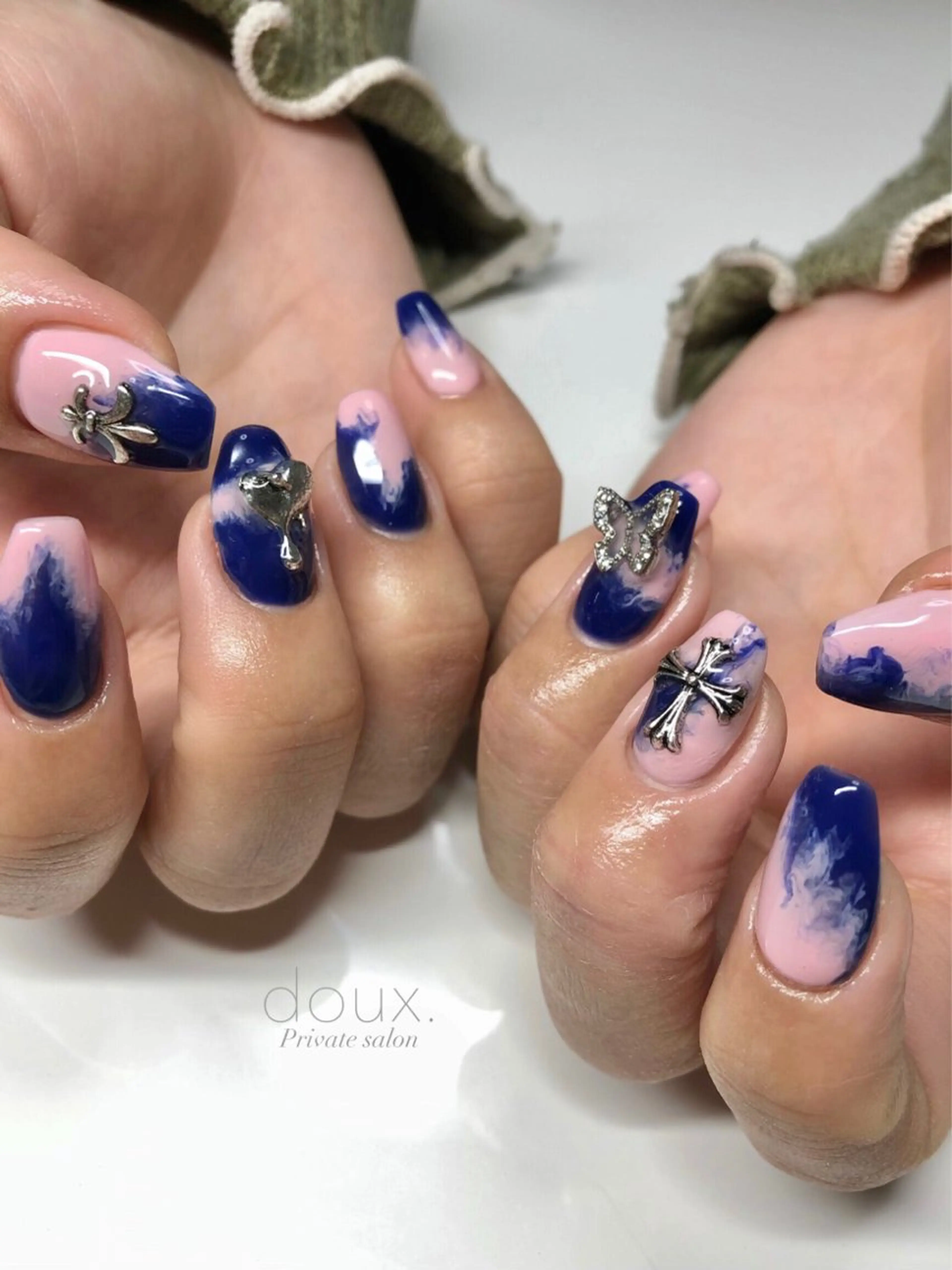 ネイル 韓国ネイル ニュアンスネイル ワンカラーネイル 春ネイル 冬ネイル ハンドネイル doux. nailのネイルデザイン