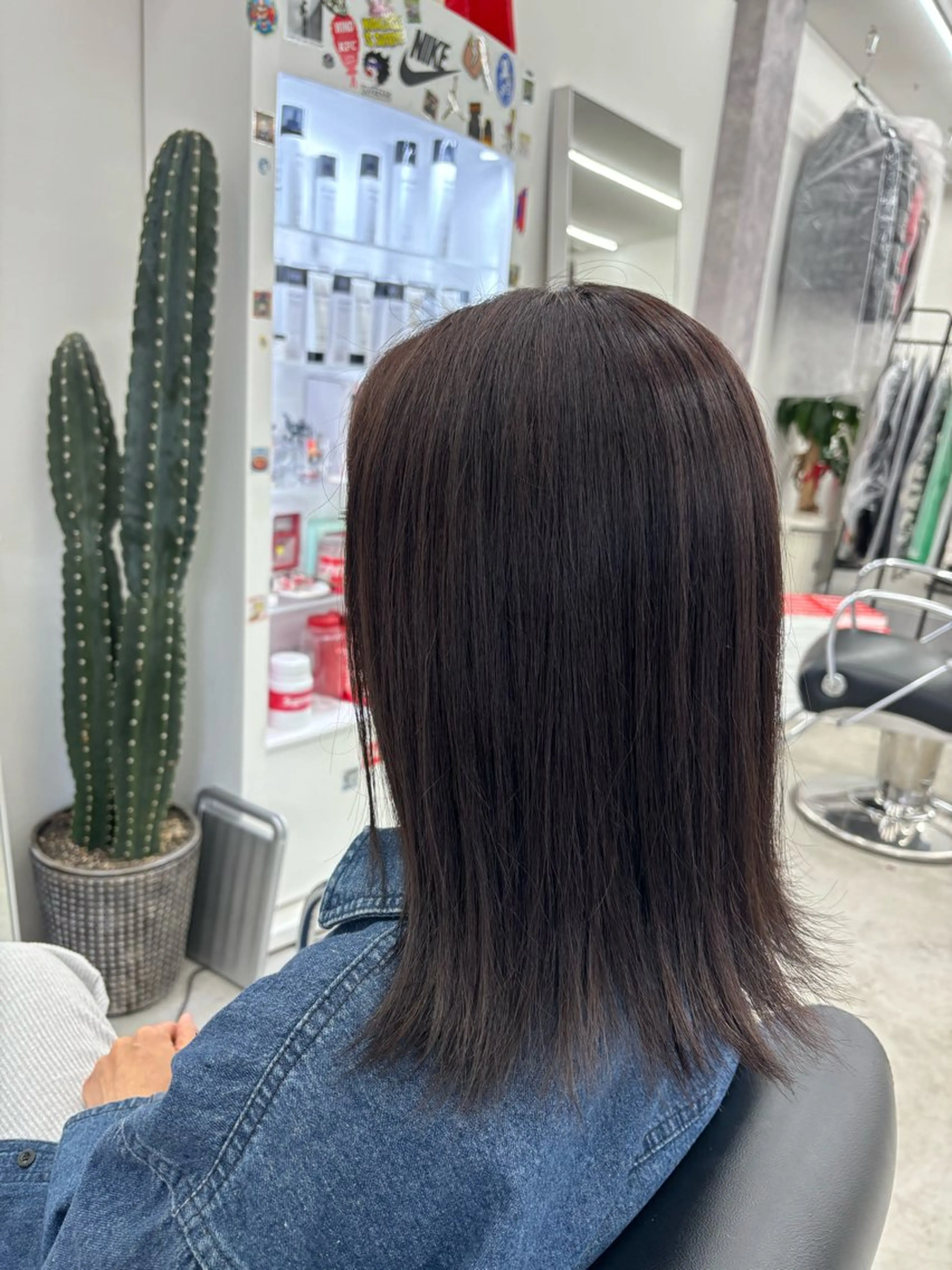 カラー MEMENTO YUZUのヘアスタイル