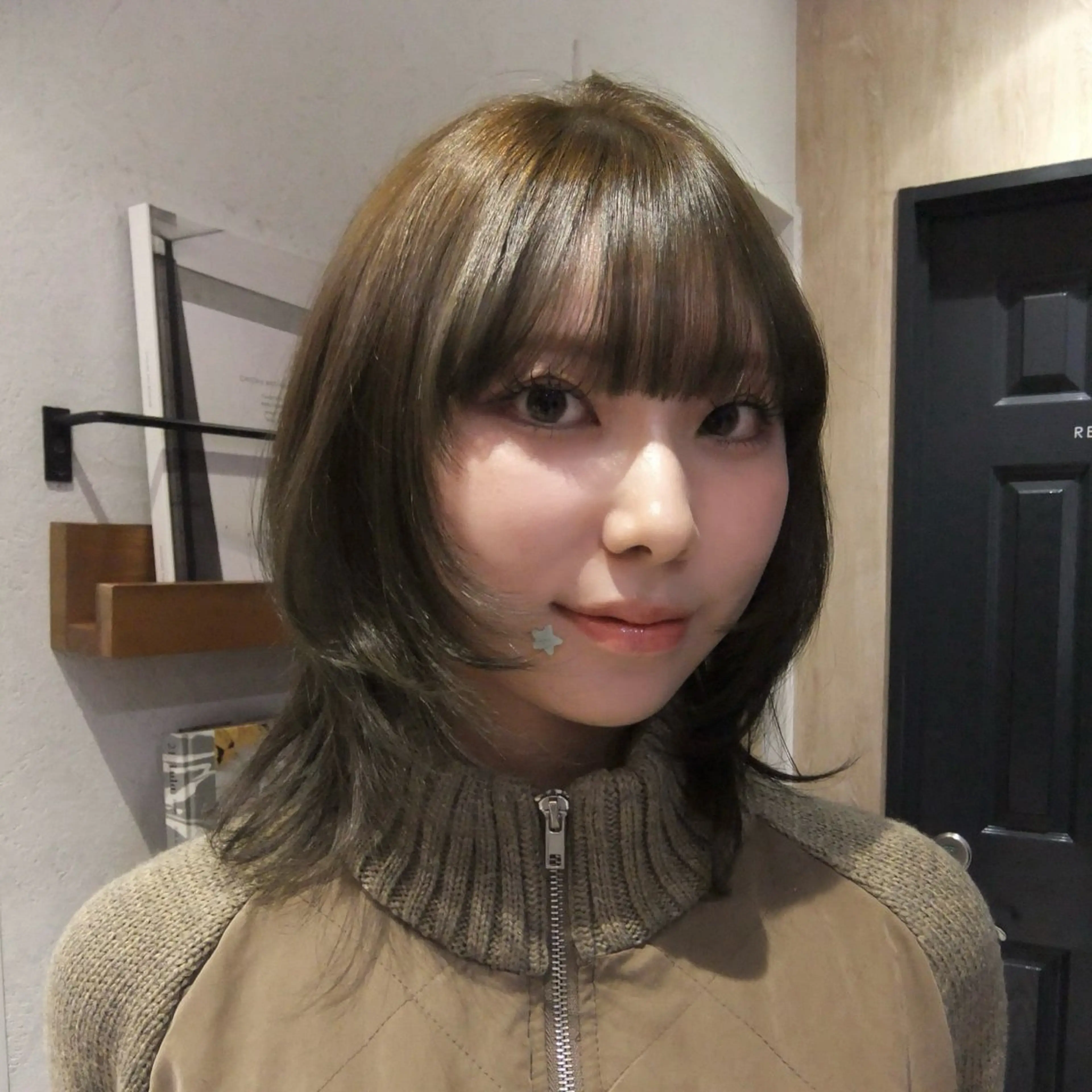 ミディアム カラー ヘアカラー トリートメント レイヤー/似合わせ/ yuan⟡.·のヘアスタイル