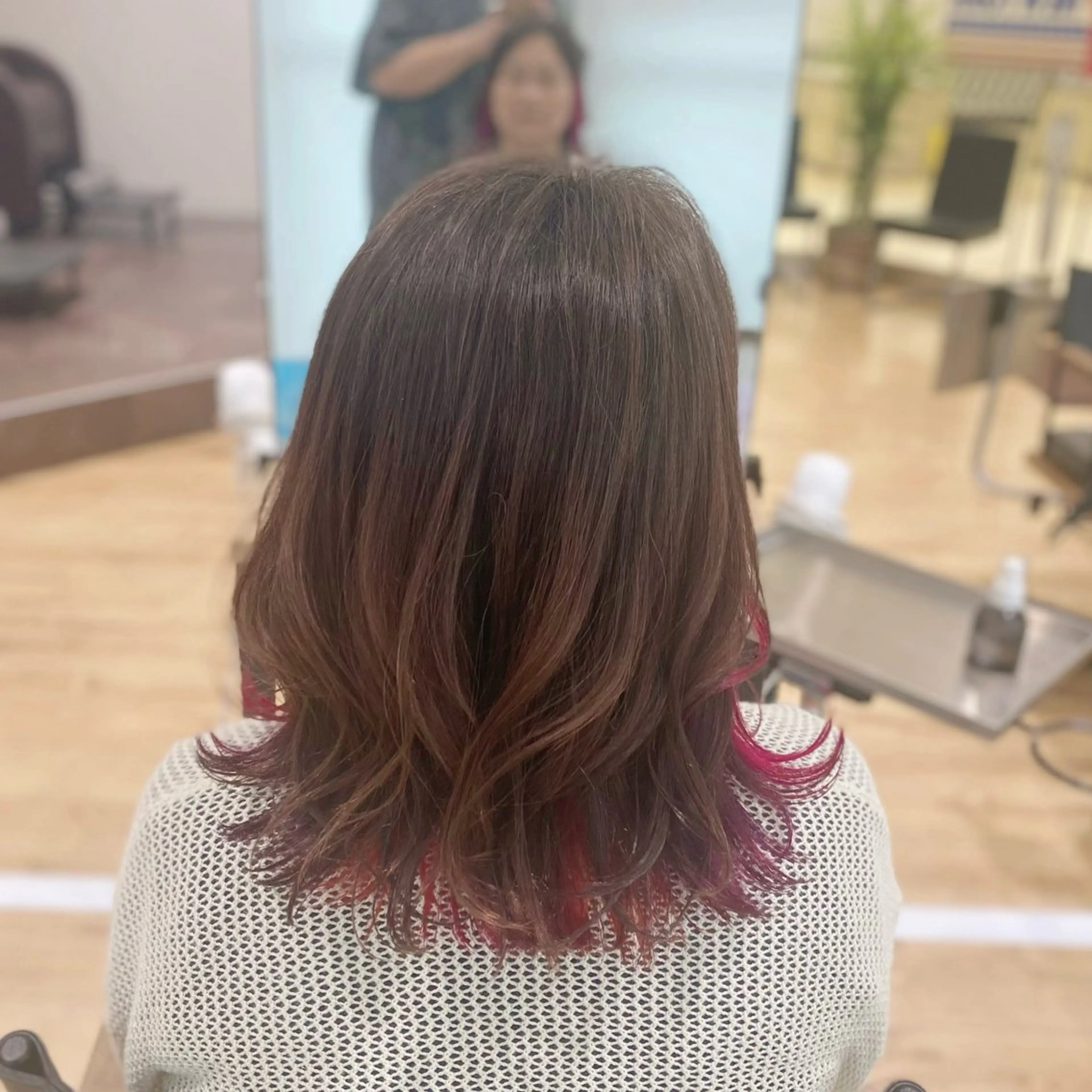 ミディアム カラー ヘアカラー 滝口 瑞季のヘアスタイル