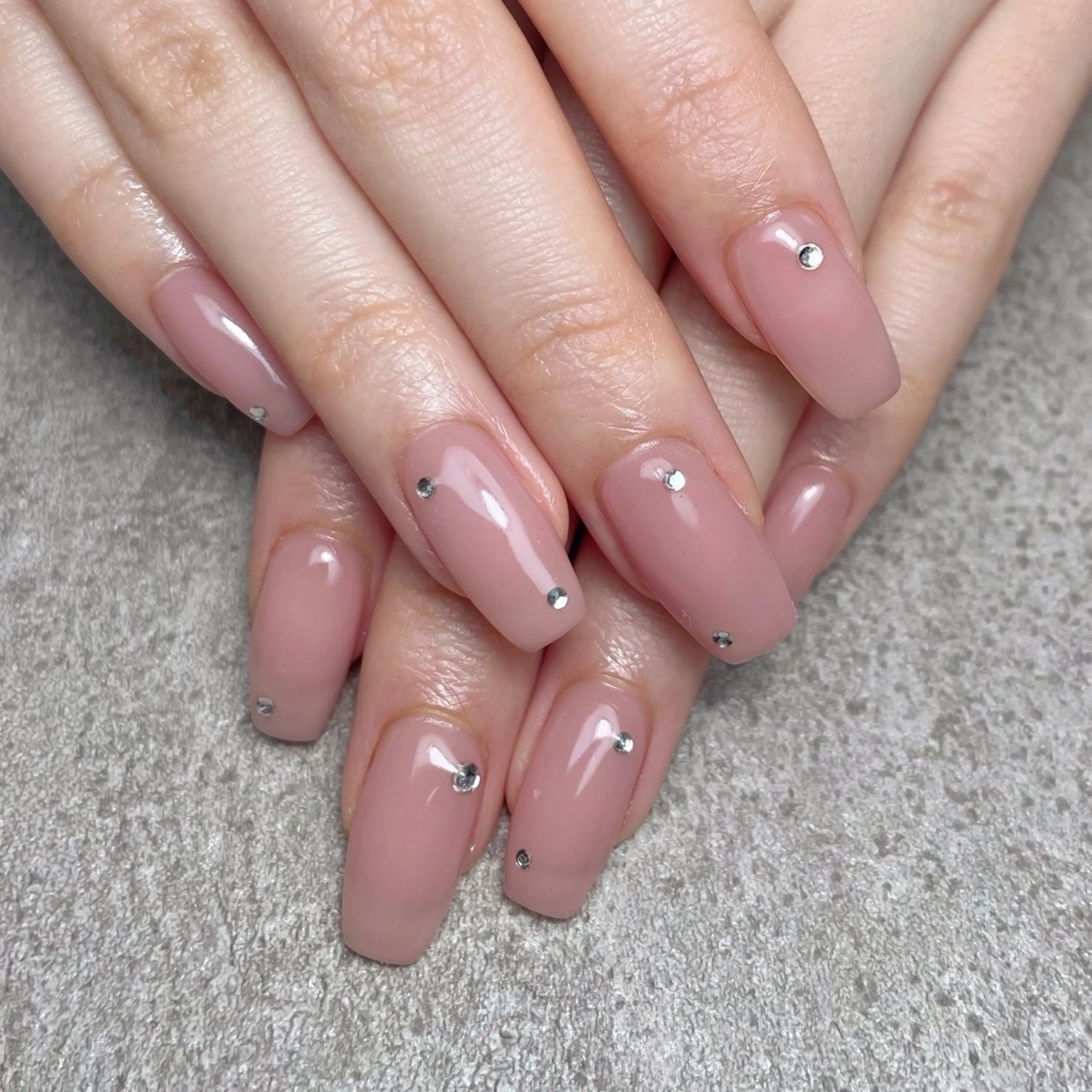 ネイル ハンドネイル nailroom DIASOMNIAのネイルデザイン
