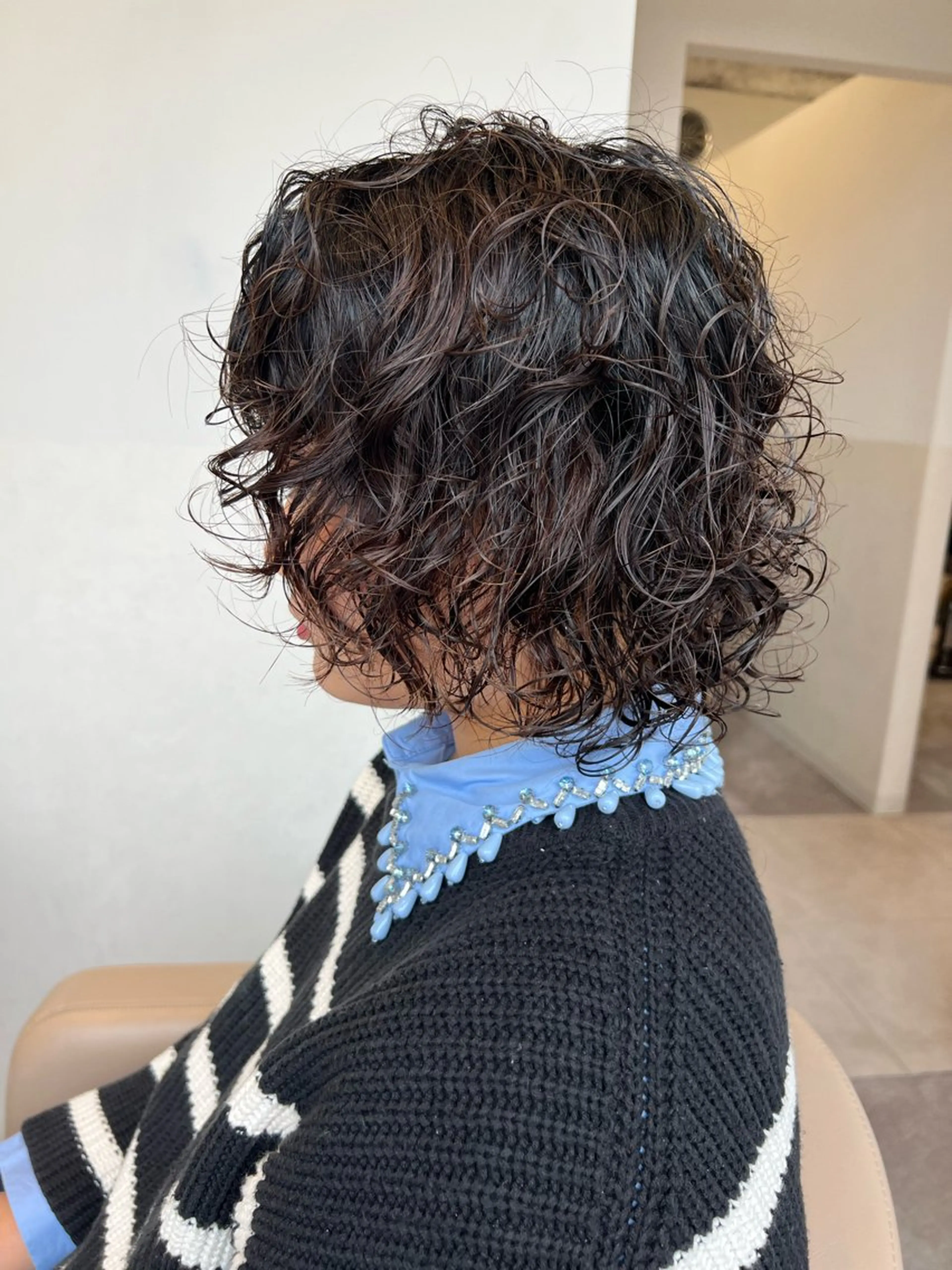 ミディアム パーマ ミディアムパーマ ボブ ウルフカット 🍇おぐら めぐみ🍇のヘアスタイル