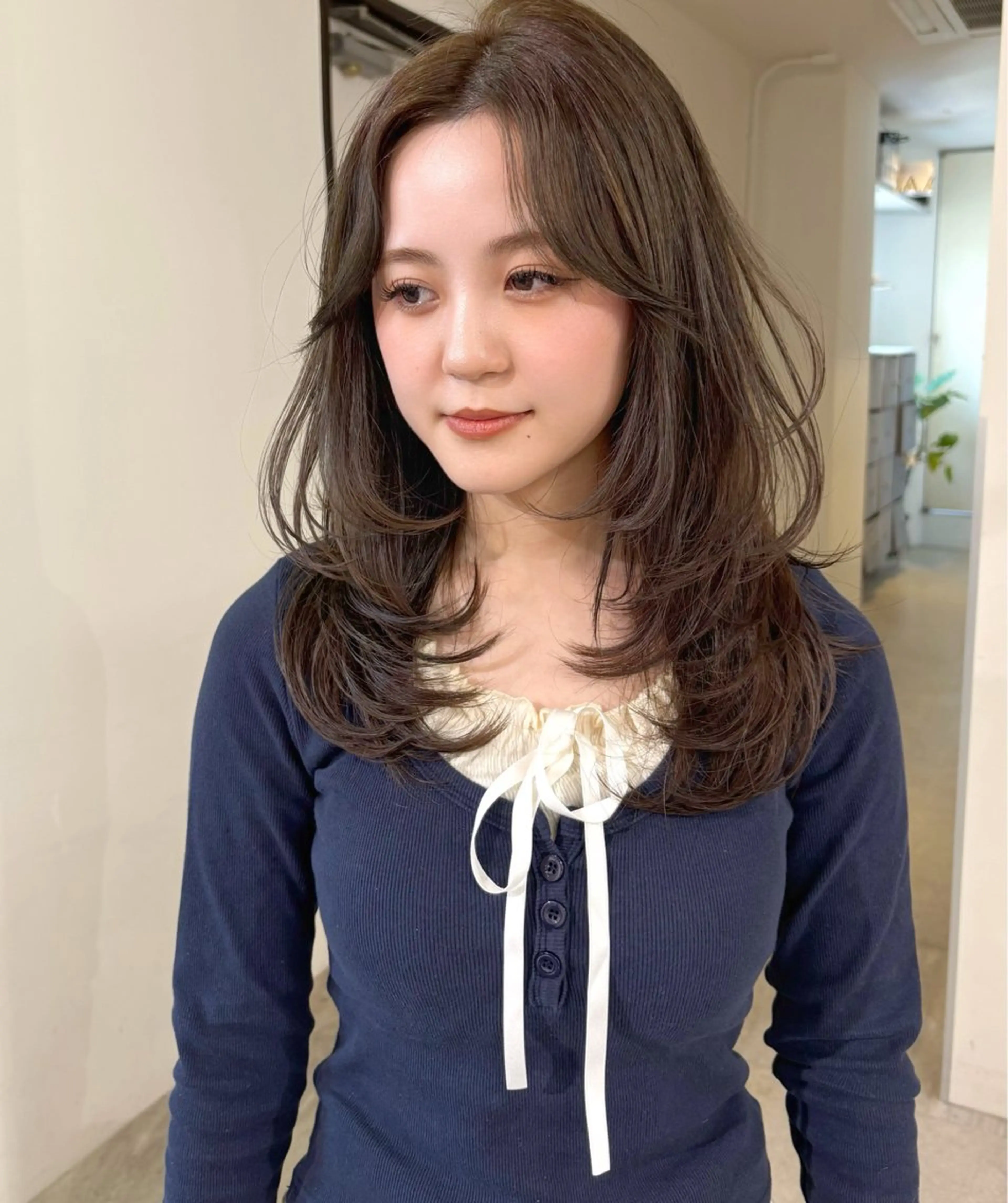 ロング カラー ブリーチ ブリーチなしカラー レイヤーカット カット ヘアカラー mizuki/ピンク ベージュ.レイヤーのヘアスタイル