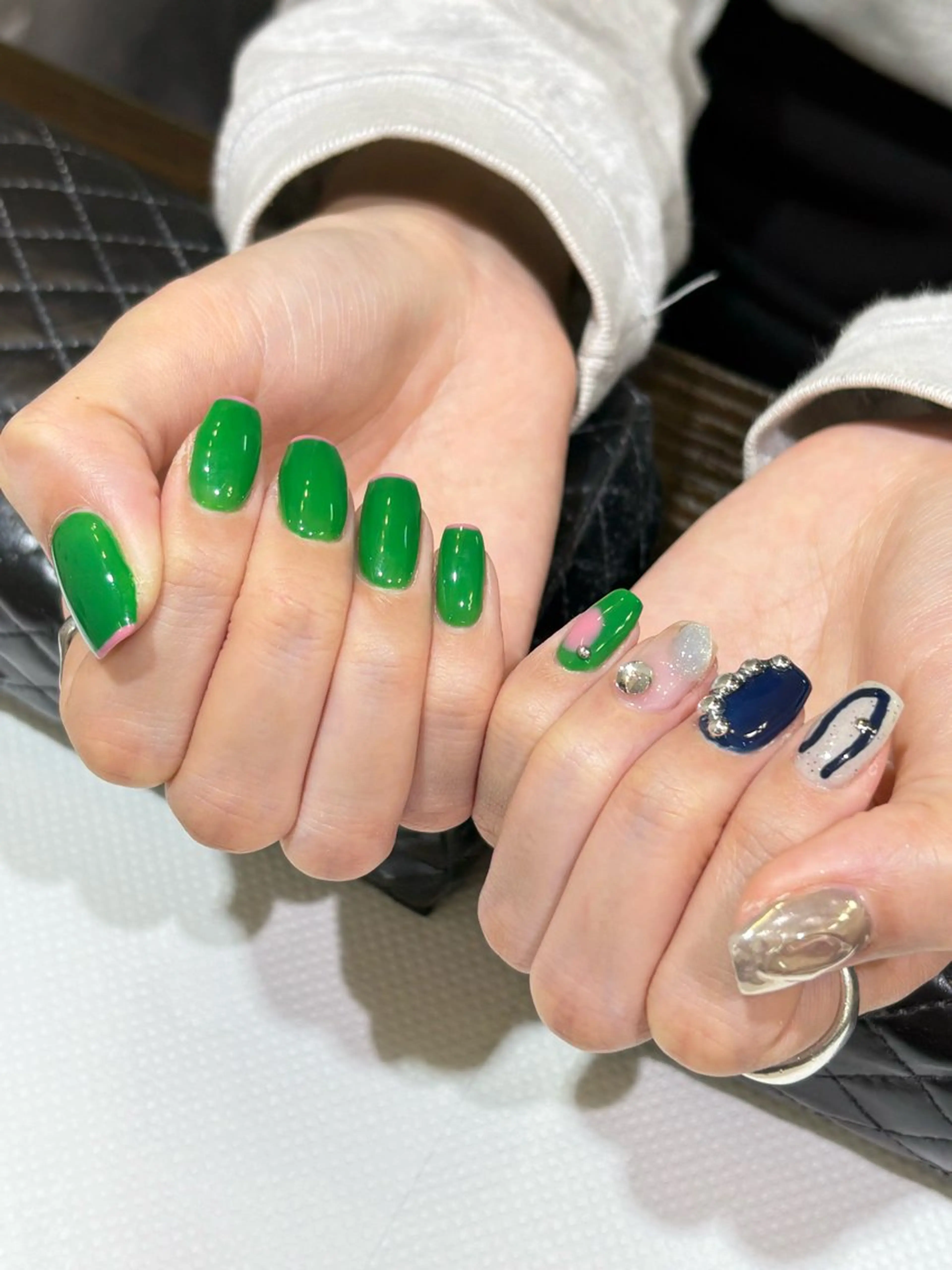 ネイル ハンドネイル 佐藤 渚紗のネイルデザイン