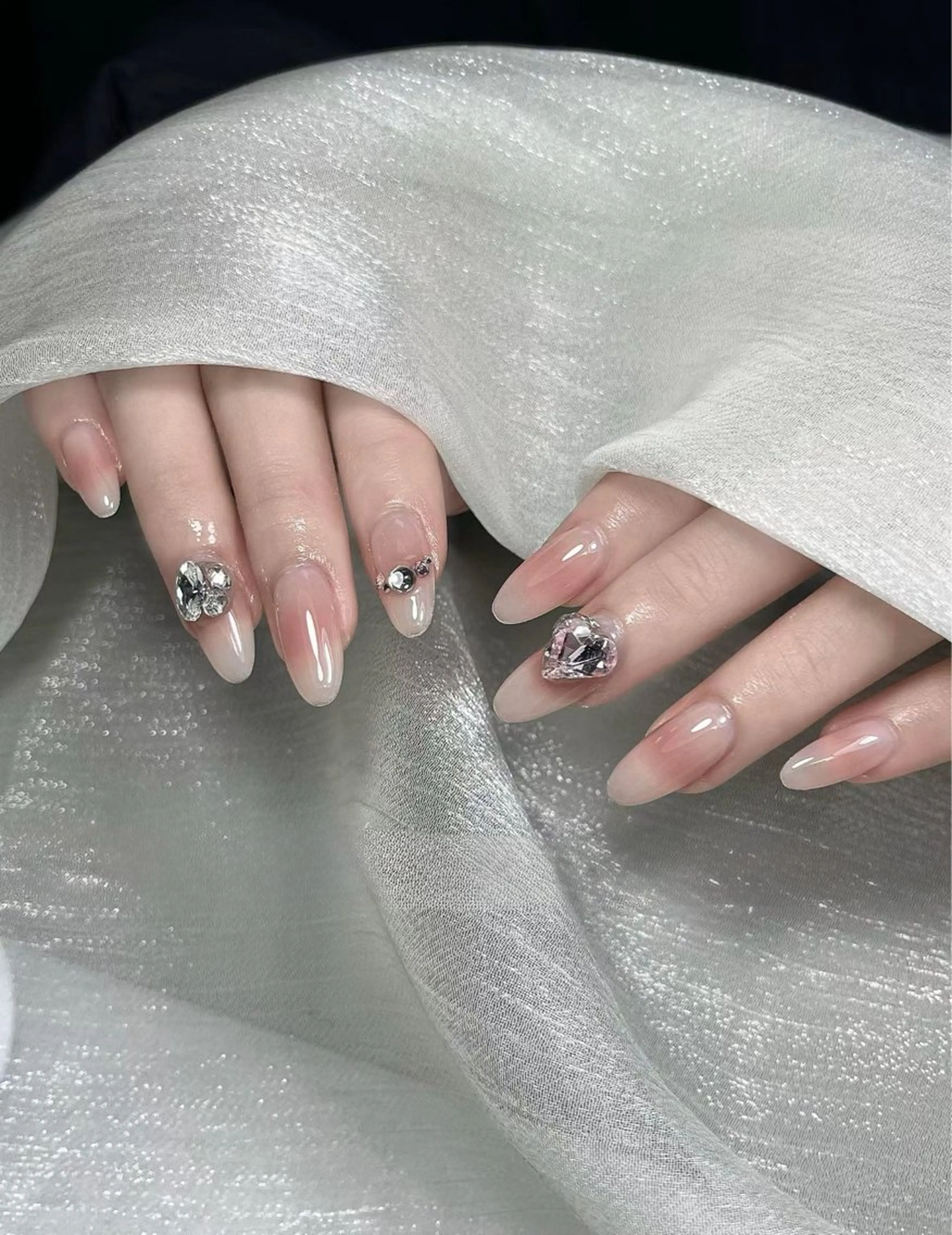 ネイル ゴージャス ハンドネイル YUAN Nailのネイルデザイン