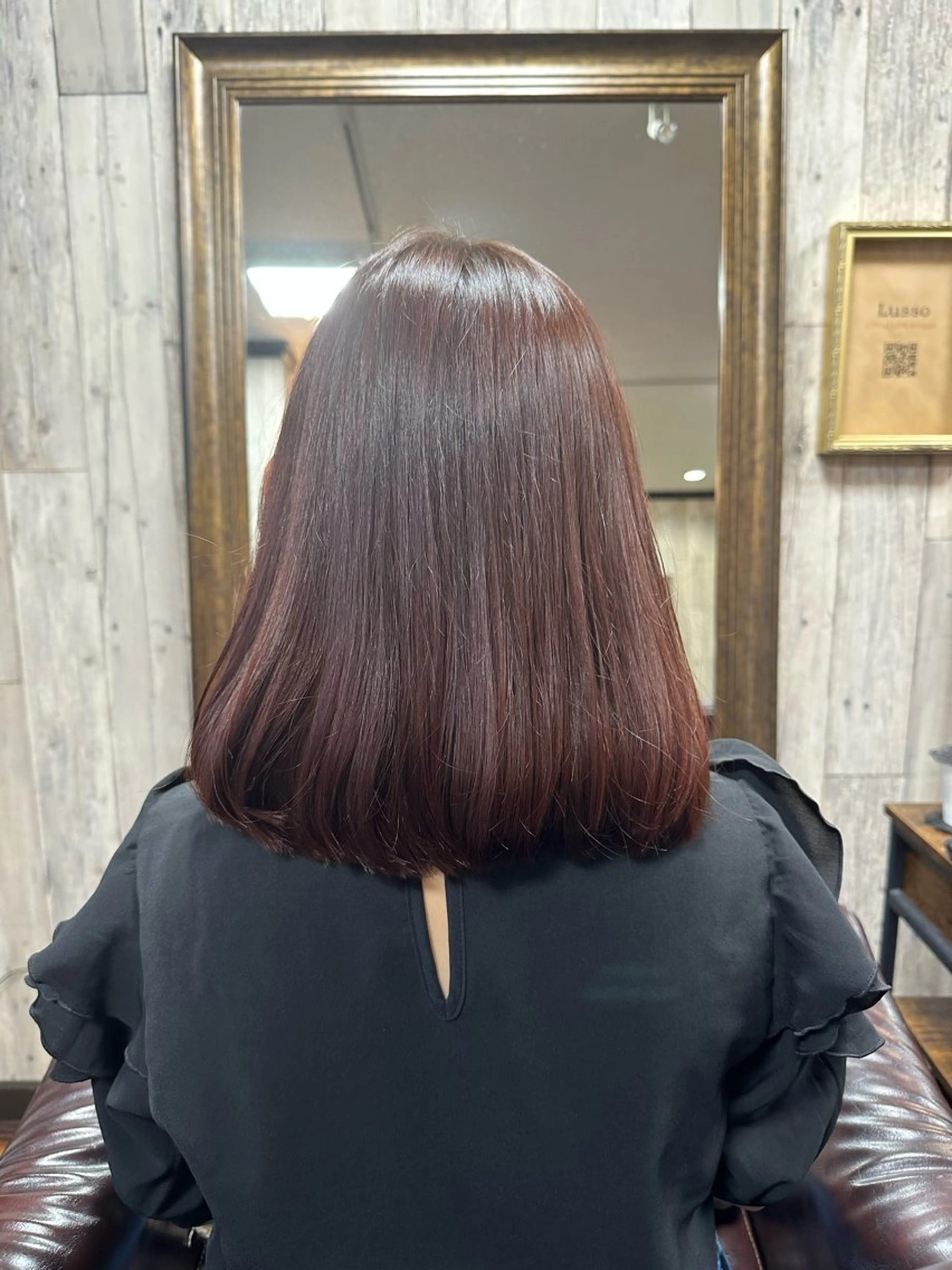 ミディアム カラー 庭山 理沙のヘアスタイル