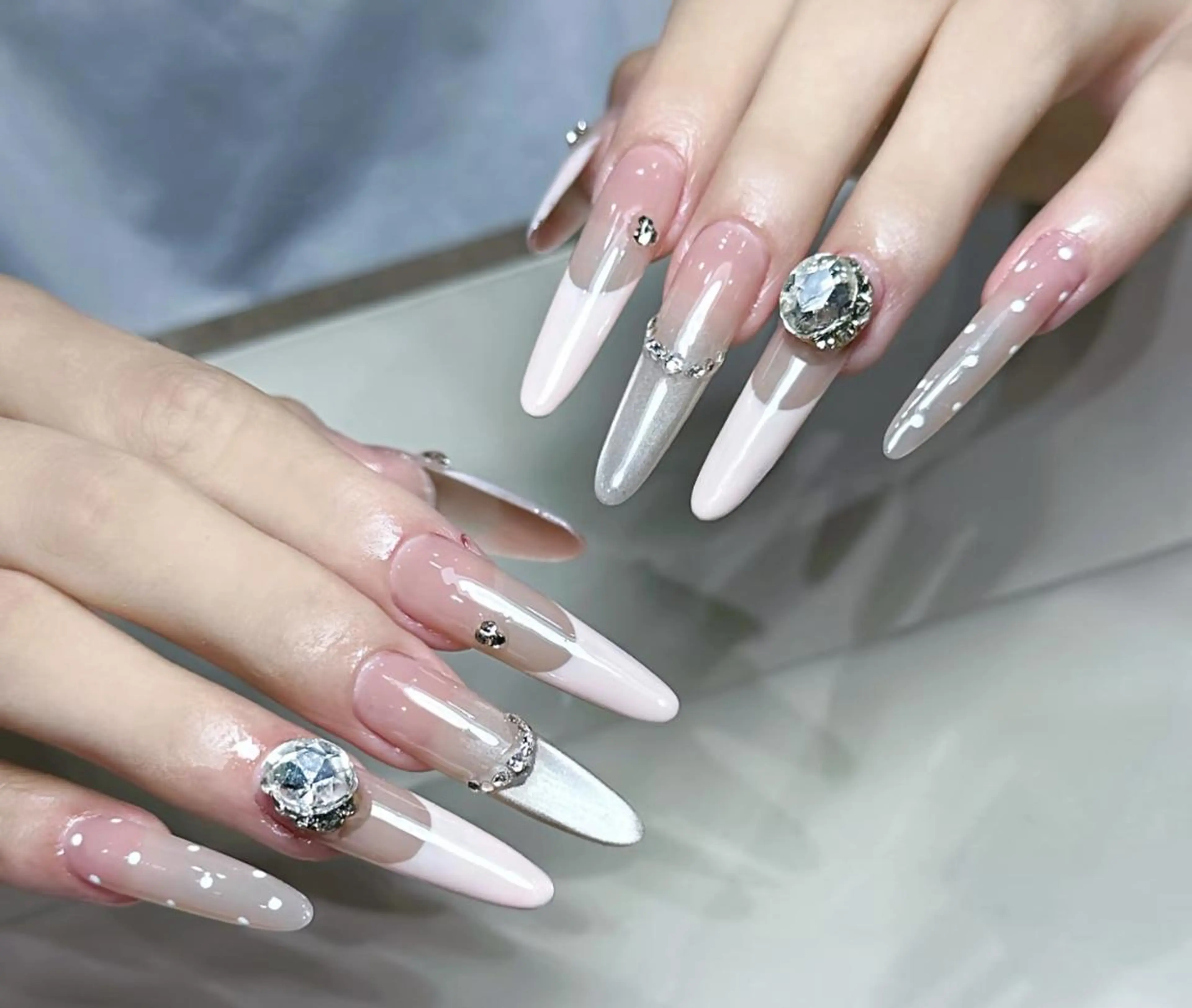 ネイル ハンドネイル Pure&Rich Nailのネイルデザイン