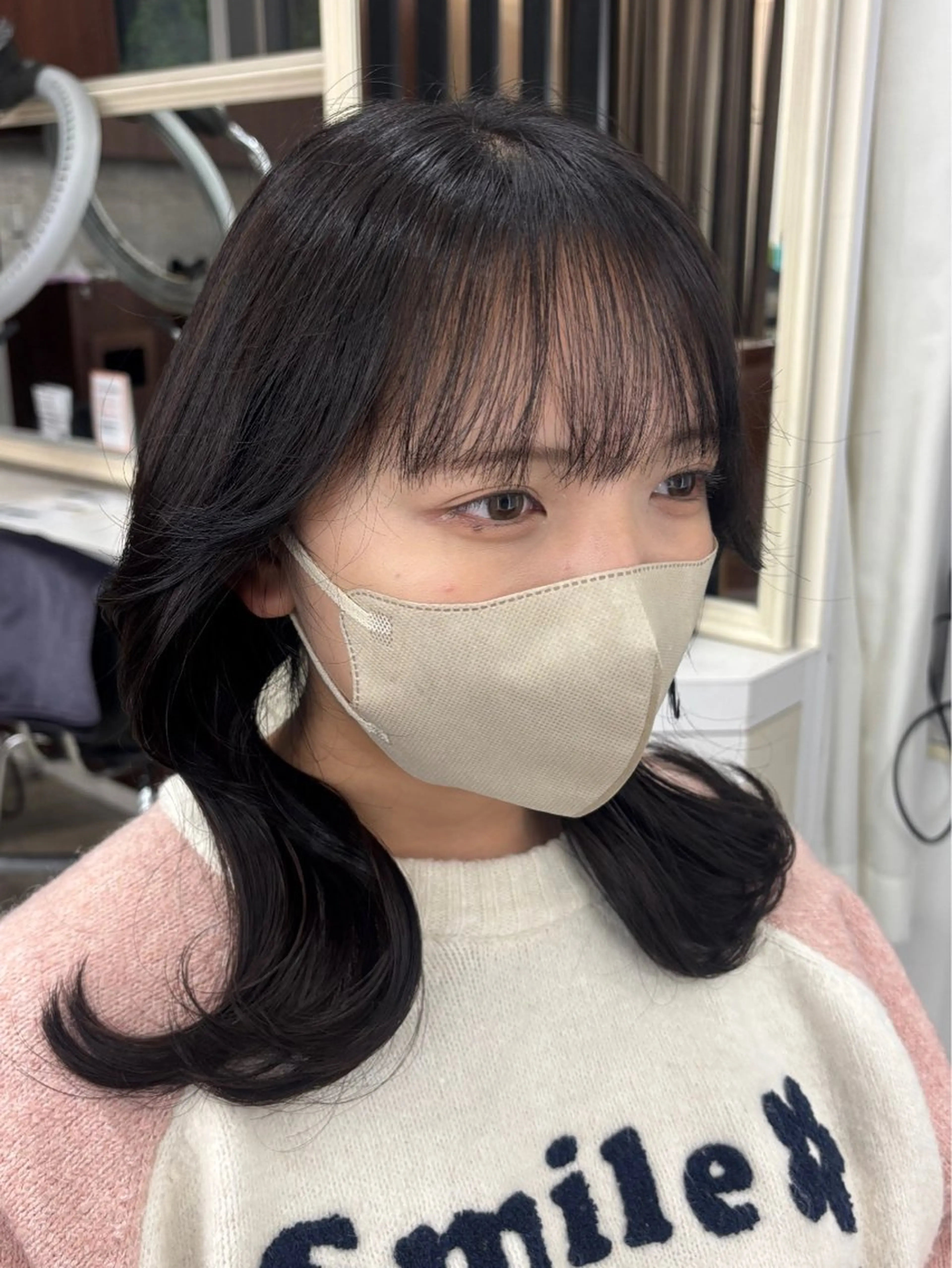 セミロング さとう さくらのヘアスタイル
