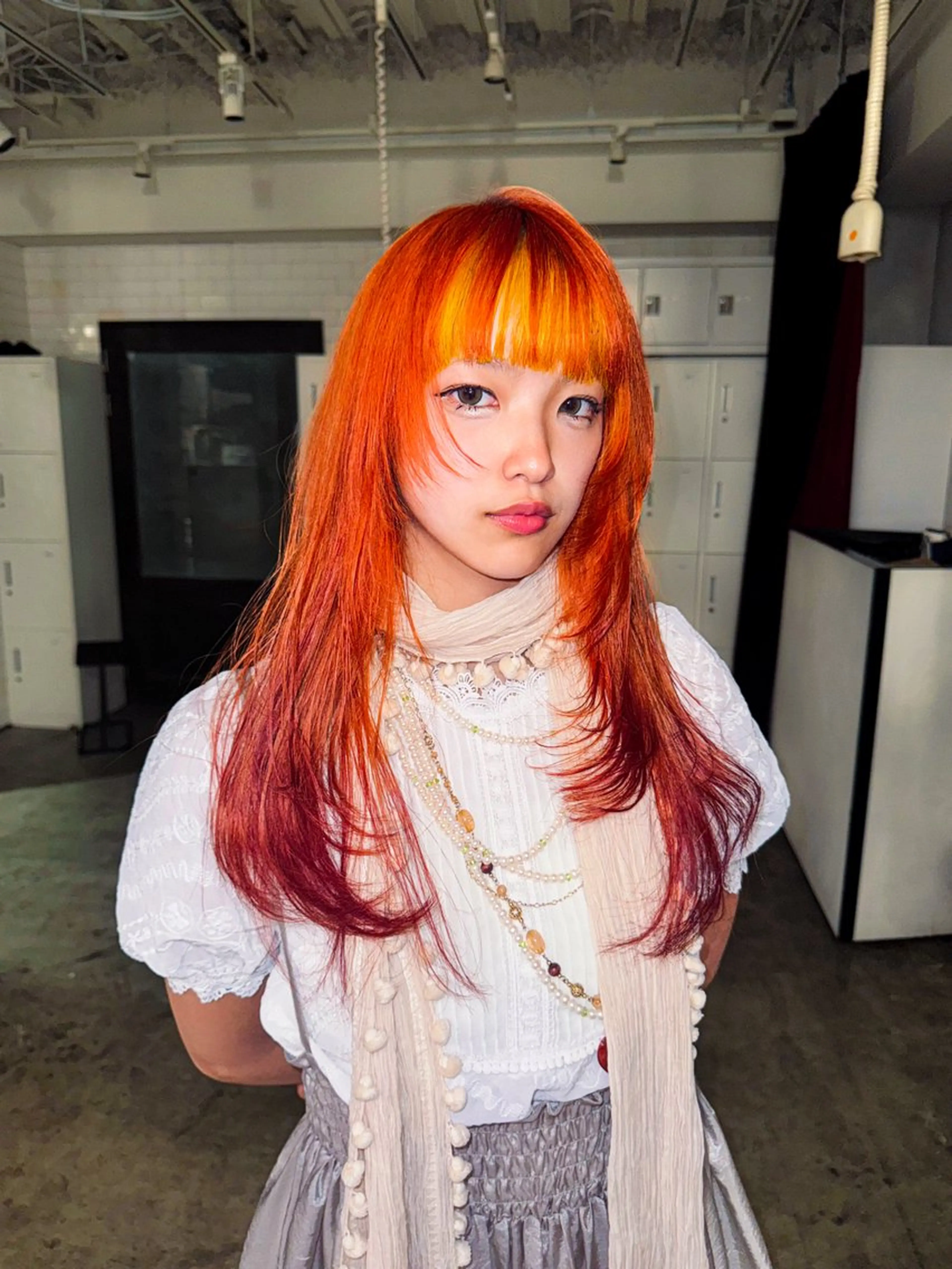 ロング カラー デザインカラー レイヤーカット カット 派手髪デザイン なかむらるか🐬💞のヘアスタイル