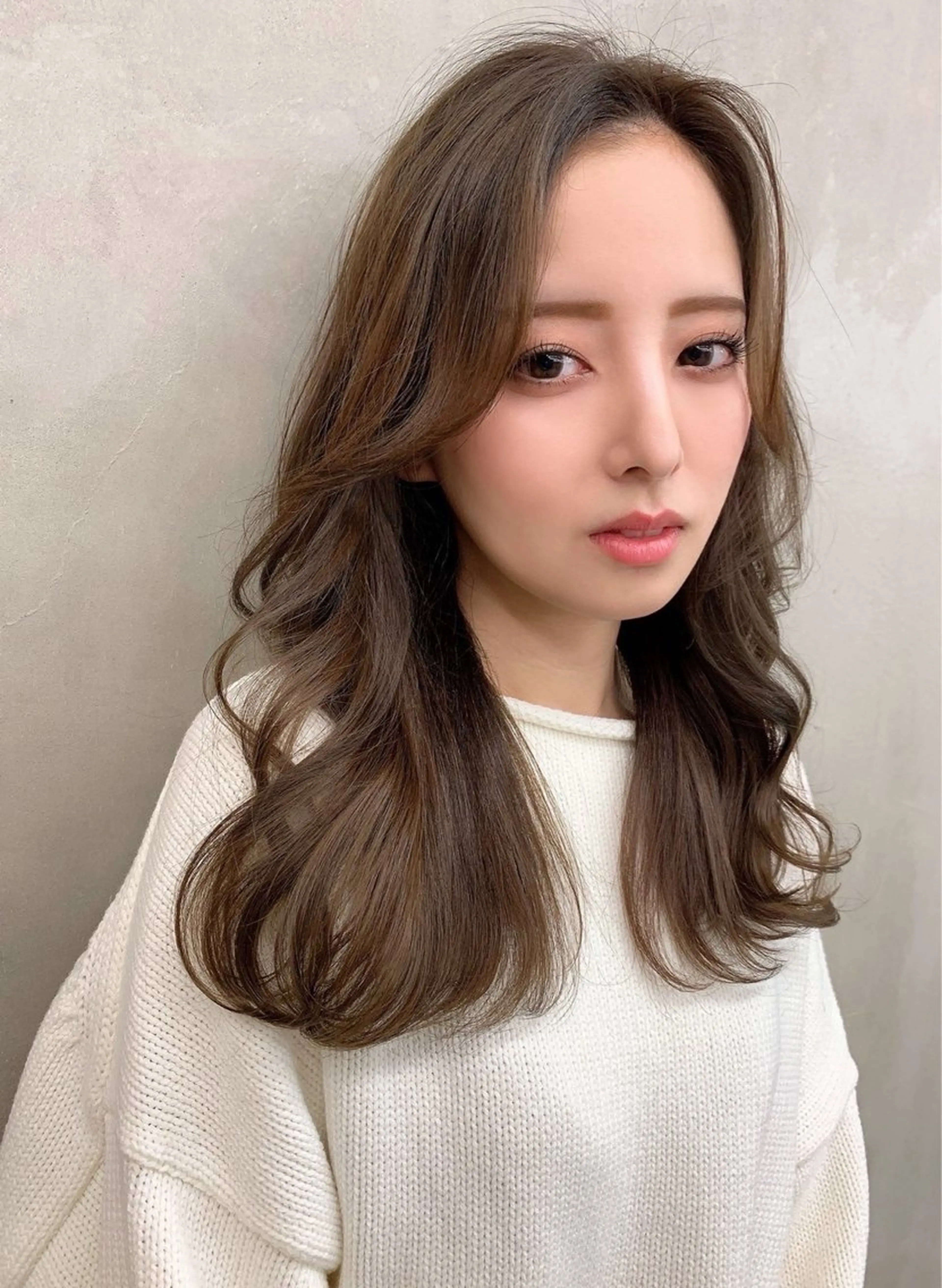 ロング 有田 祥子のヘアスタイル