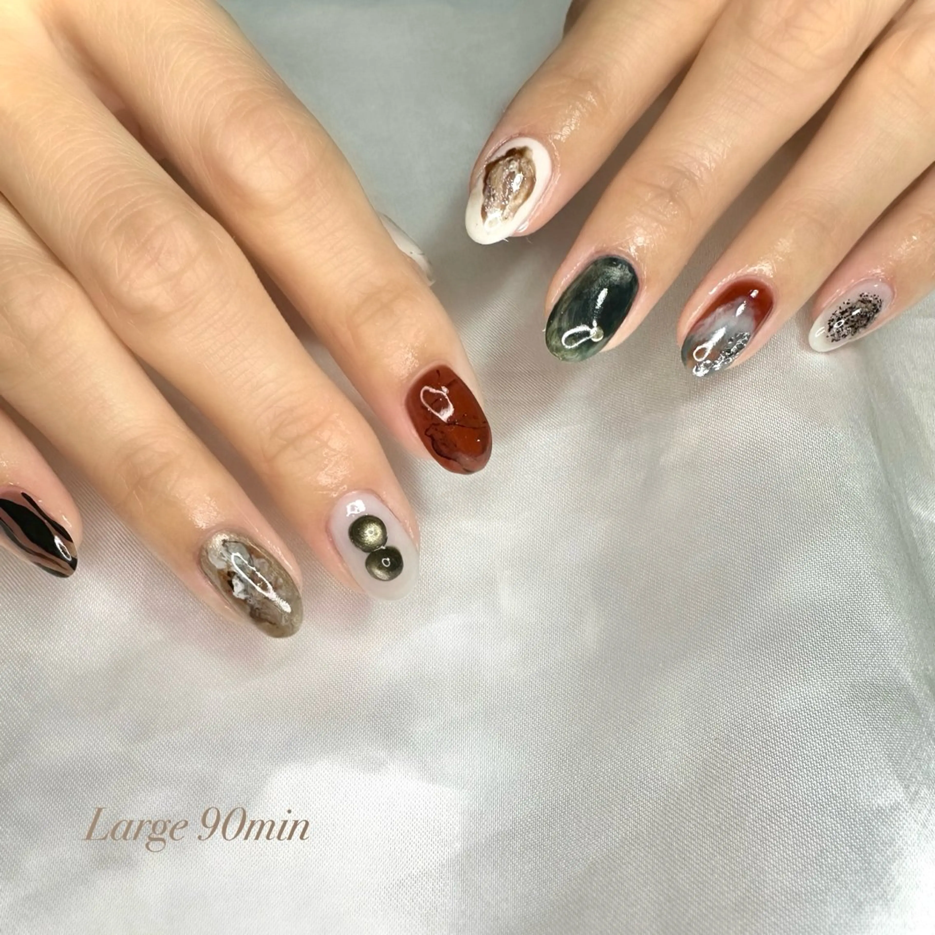 ネイル ジェルネイル マグネットネイル ミラーネイル ニュアンスネイル パラジェル ハンドネイル Large 桑原のネイルデザイン