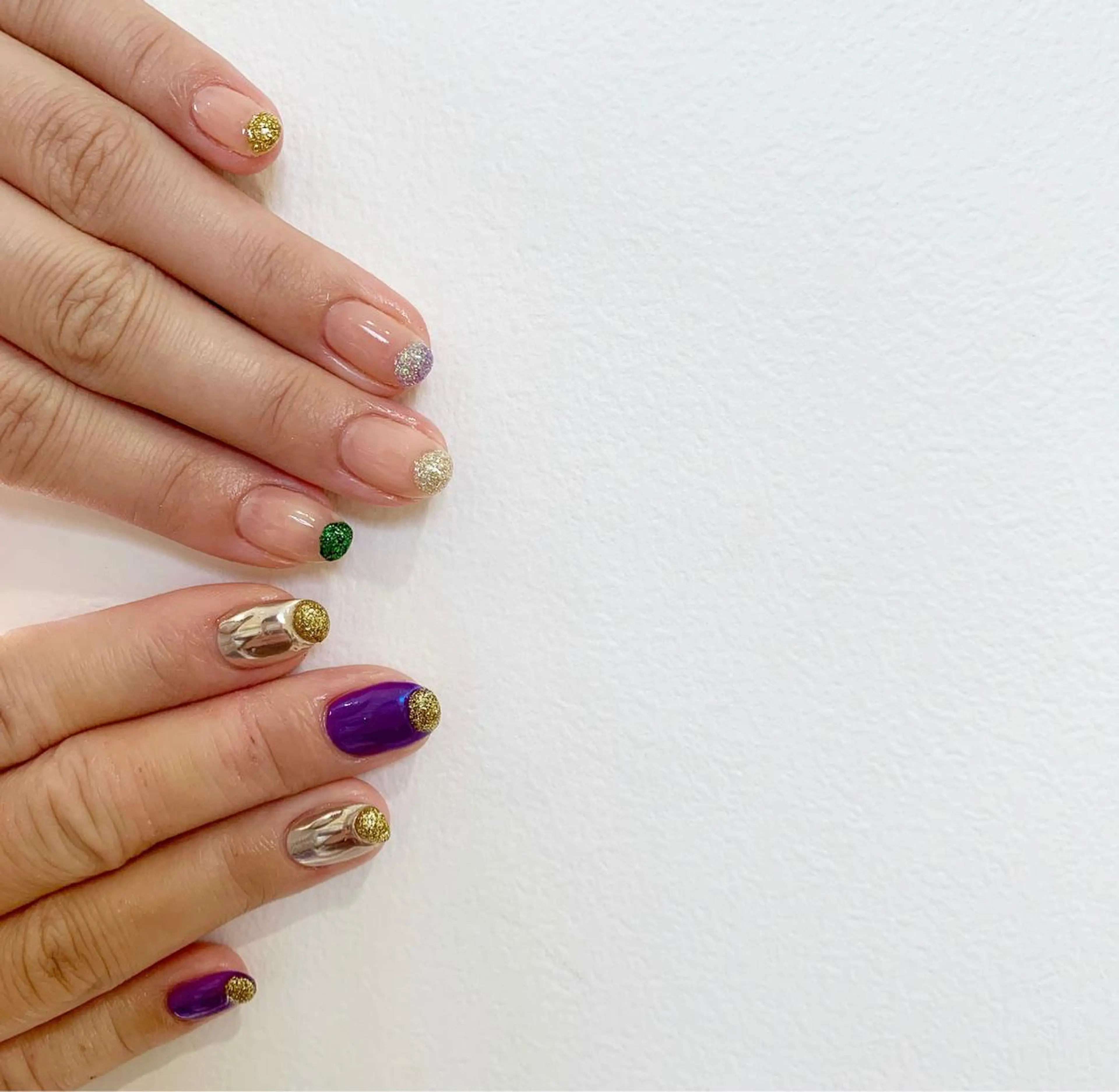 ネイル 佐藤 穂乃香のネイルデザイン