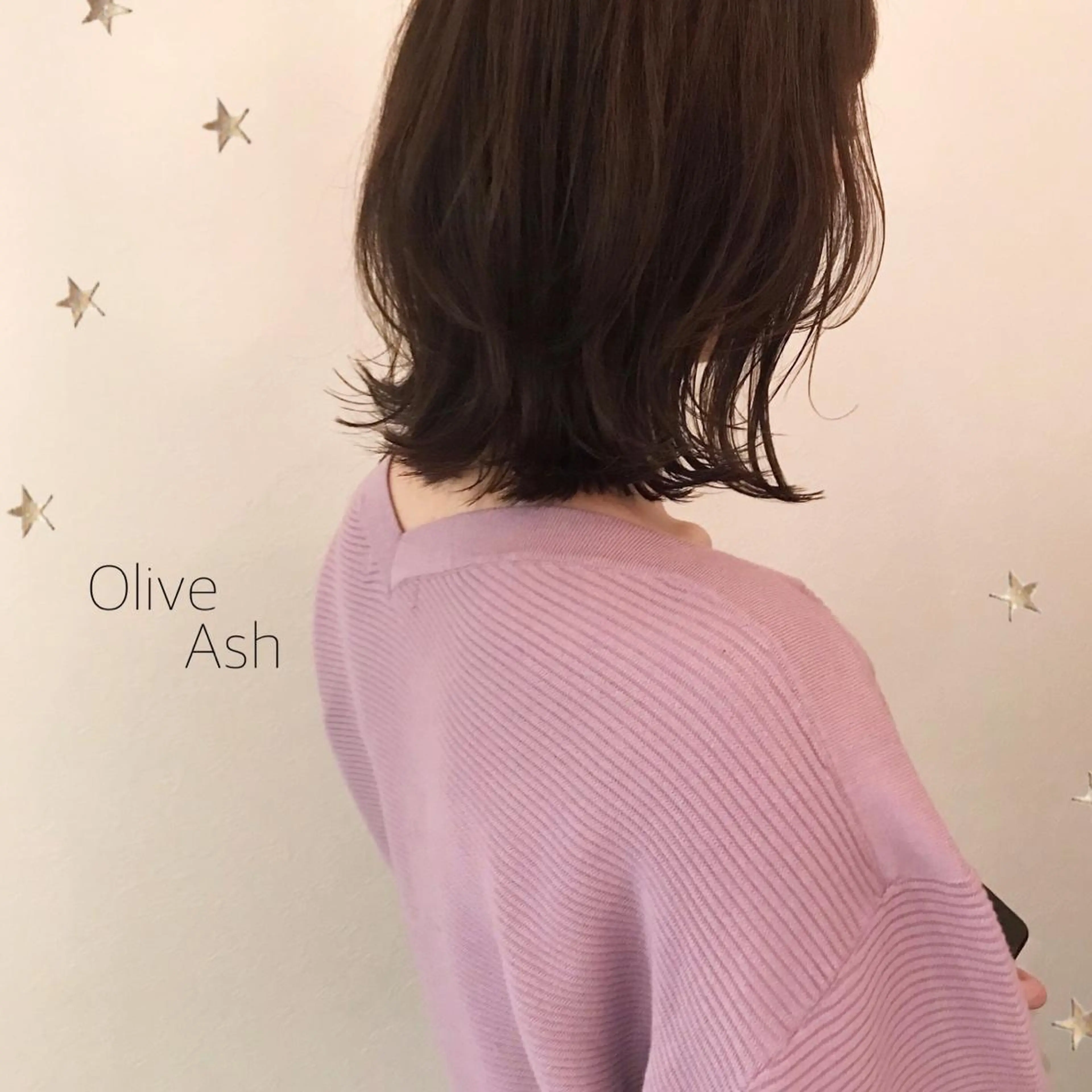 ミディアム カラー 市川 千夏のヘアスタイル