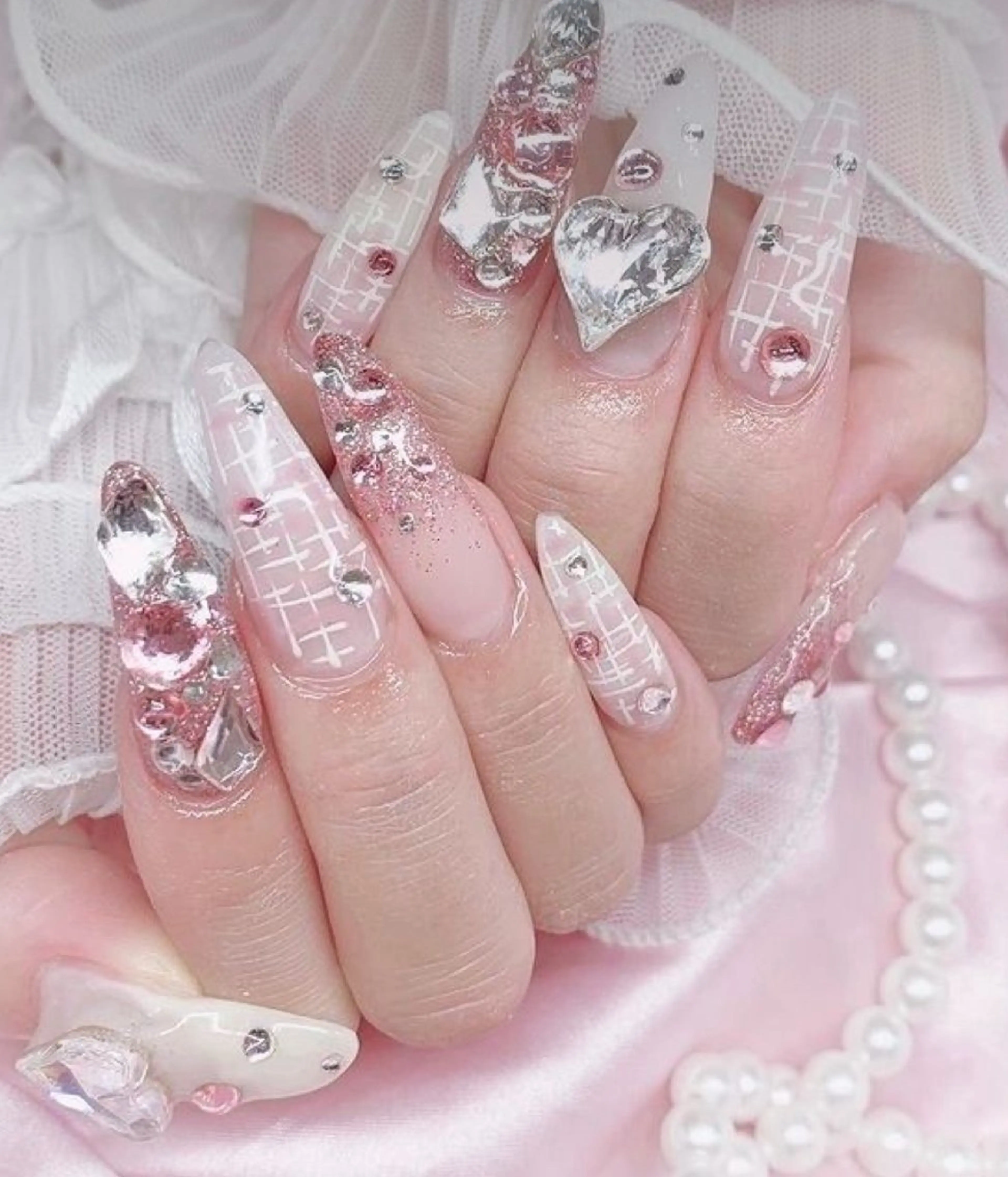 ネイル 「Honey NAIL新宿店」所属・Honey スカルプ専門店のネイルデザイン