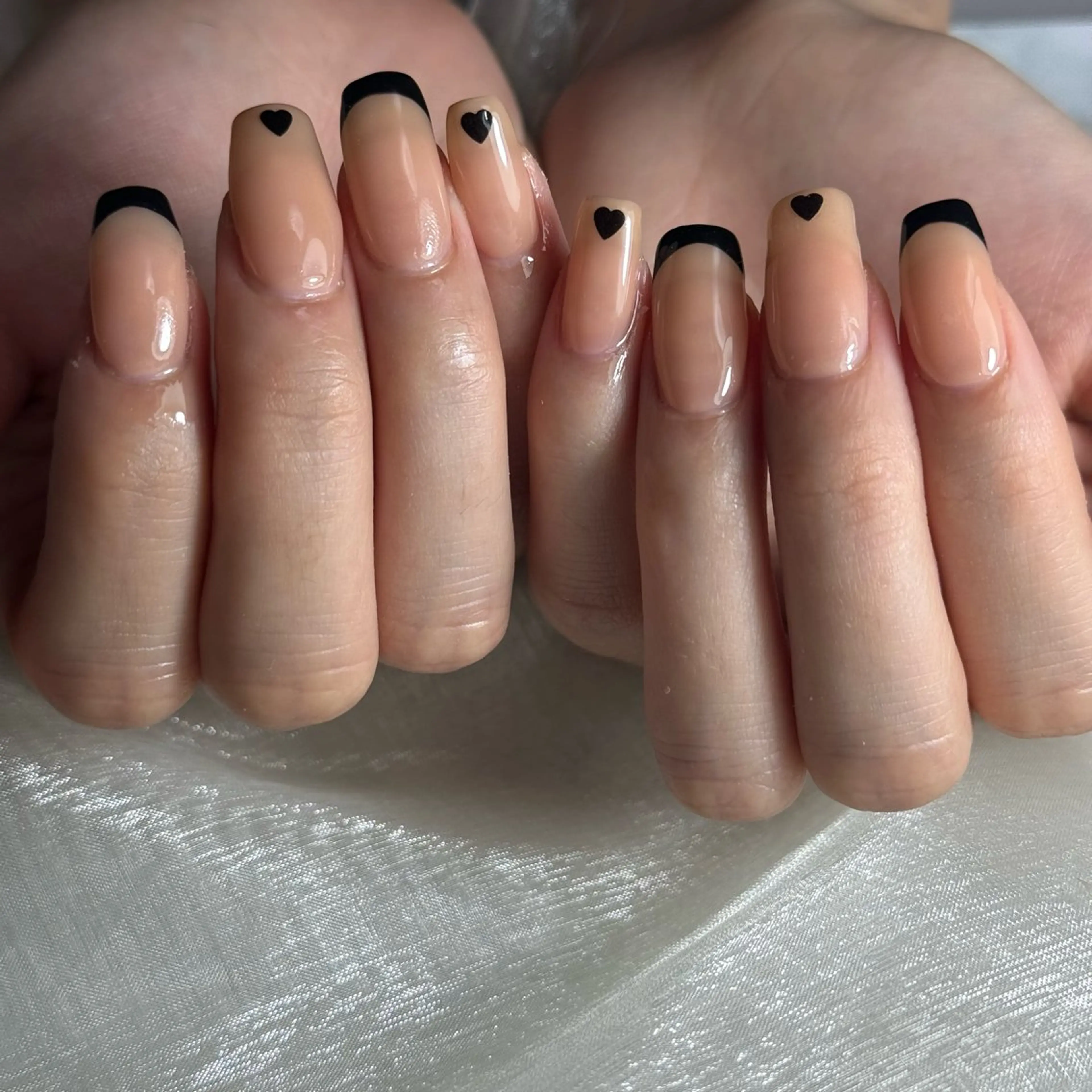 ネイル ハンドネイル salon Hush Hushのネイルデザイン