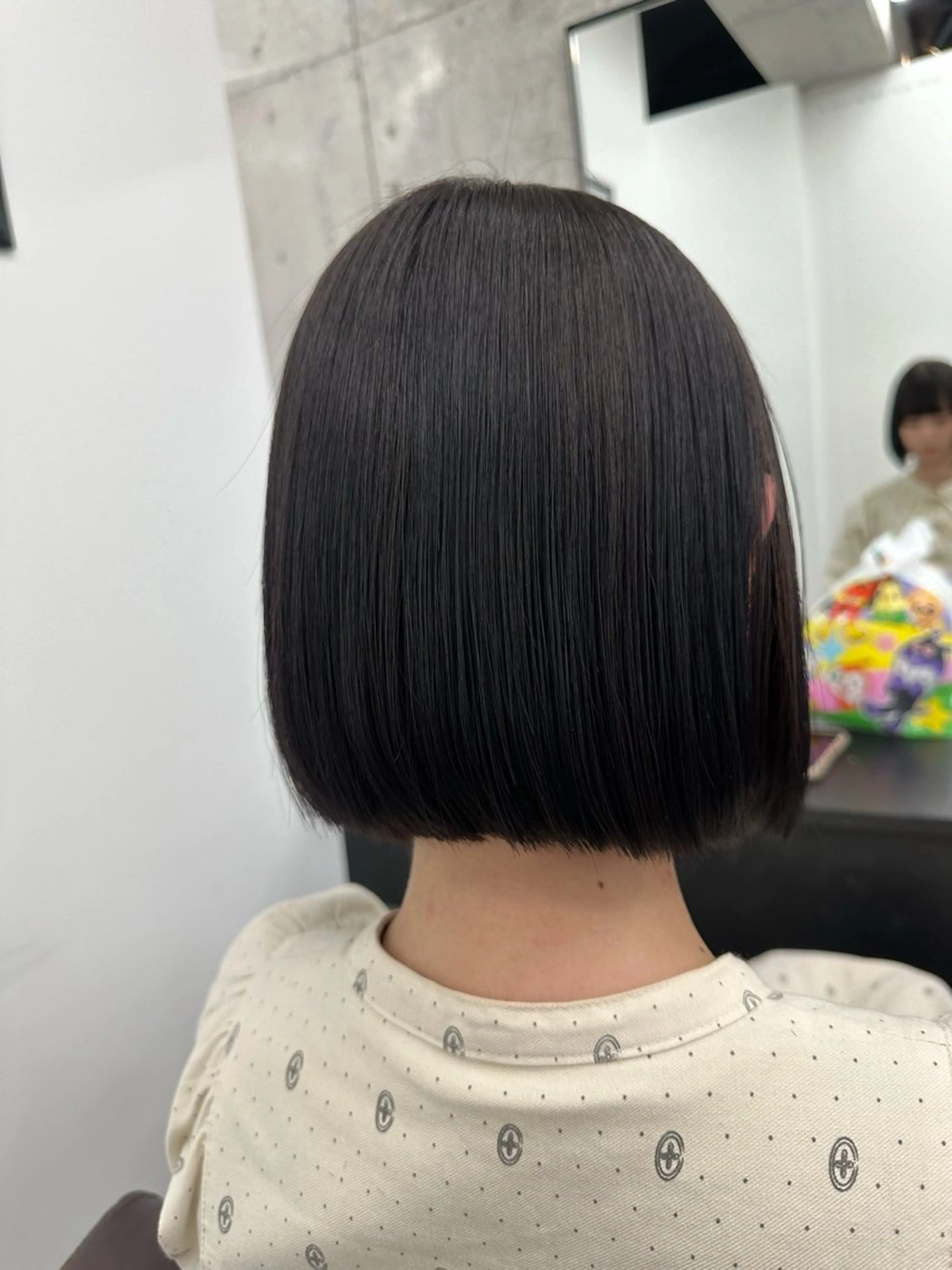 ショート カラー グレージュ 縮毛矯正 トリートメント 川口髪質改善ウルトワ 🌈毛島健樹🌈のヘアスタイル