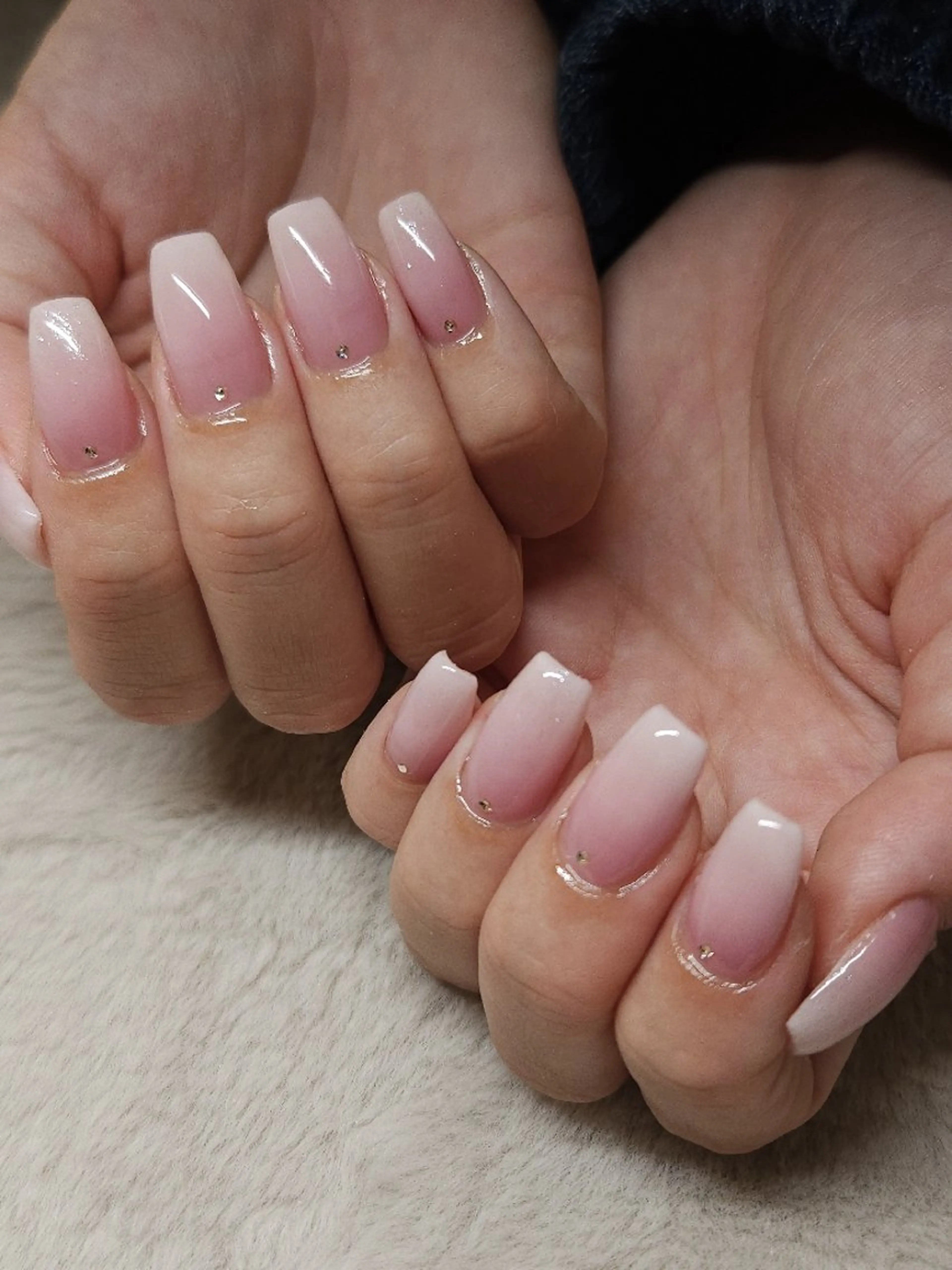 ネイル グラデーション ハンドネイル mukuby_manami所属・mukuby_ manamiのネイルデザイン