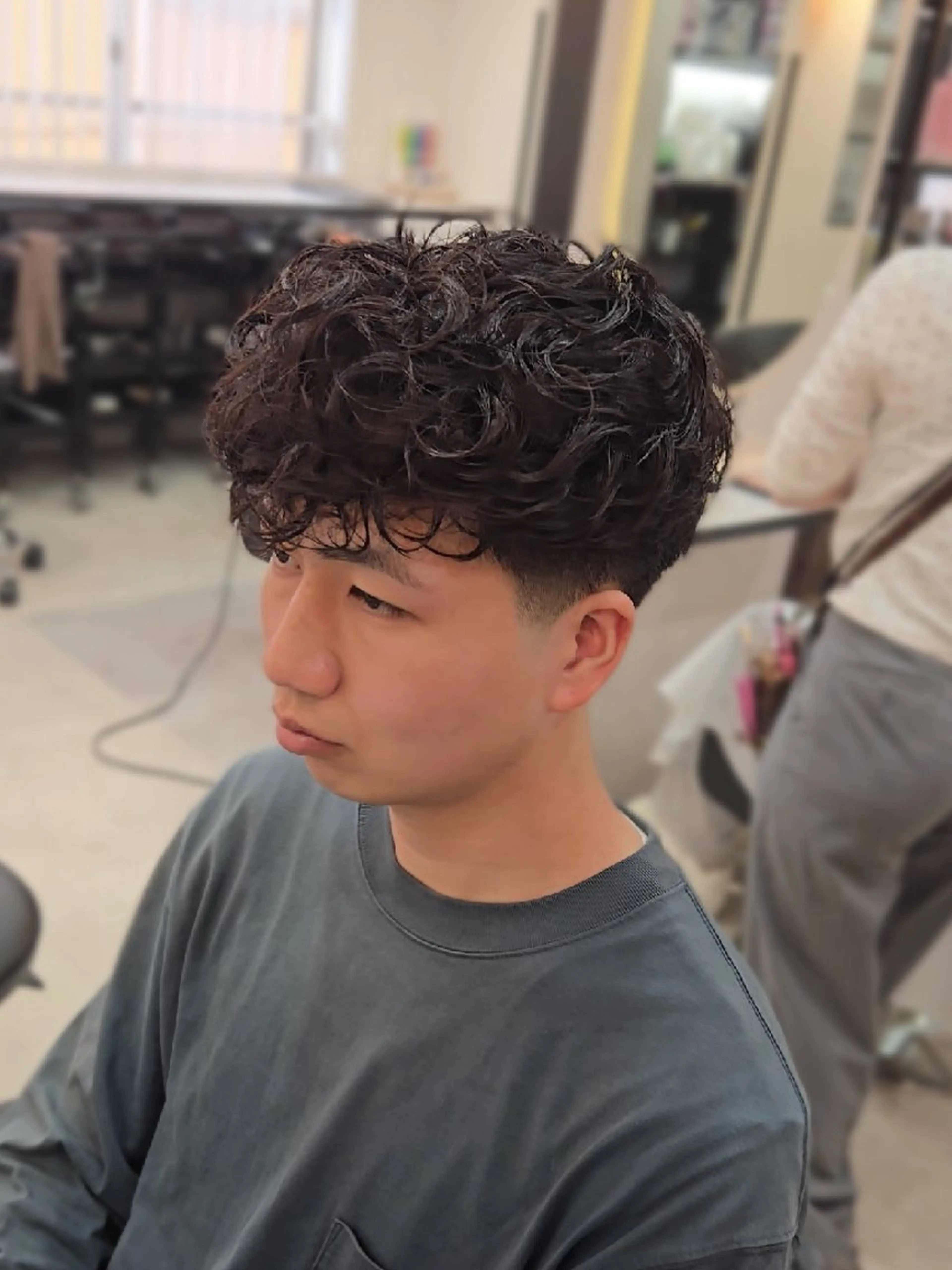 メンズ ミディアム パーマ ミディアムパーマ メンズパーマ カット パーマ ヘアセット LEN名古屋/パーマ 海外ヘア/メンズ特化のヘアスタイル