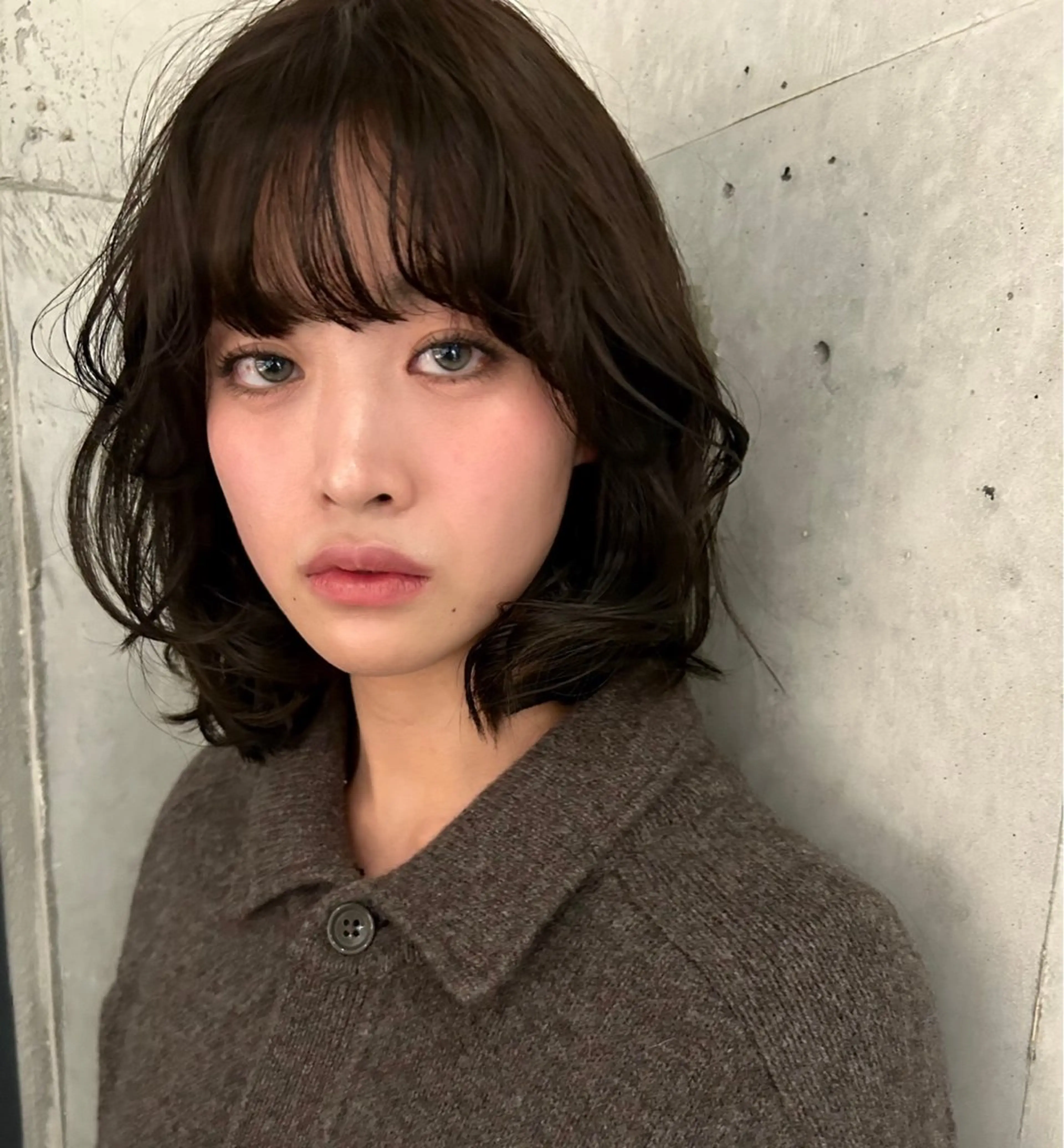 ミディアム 中村 果乃のヘアスタイル