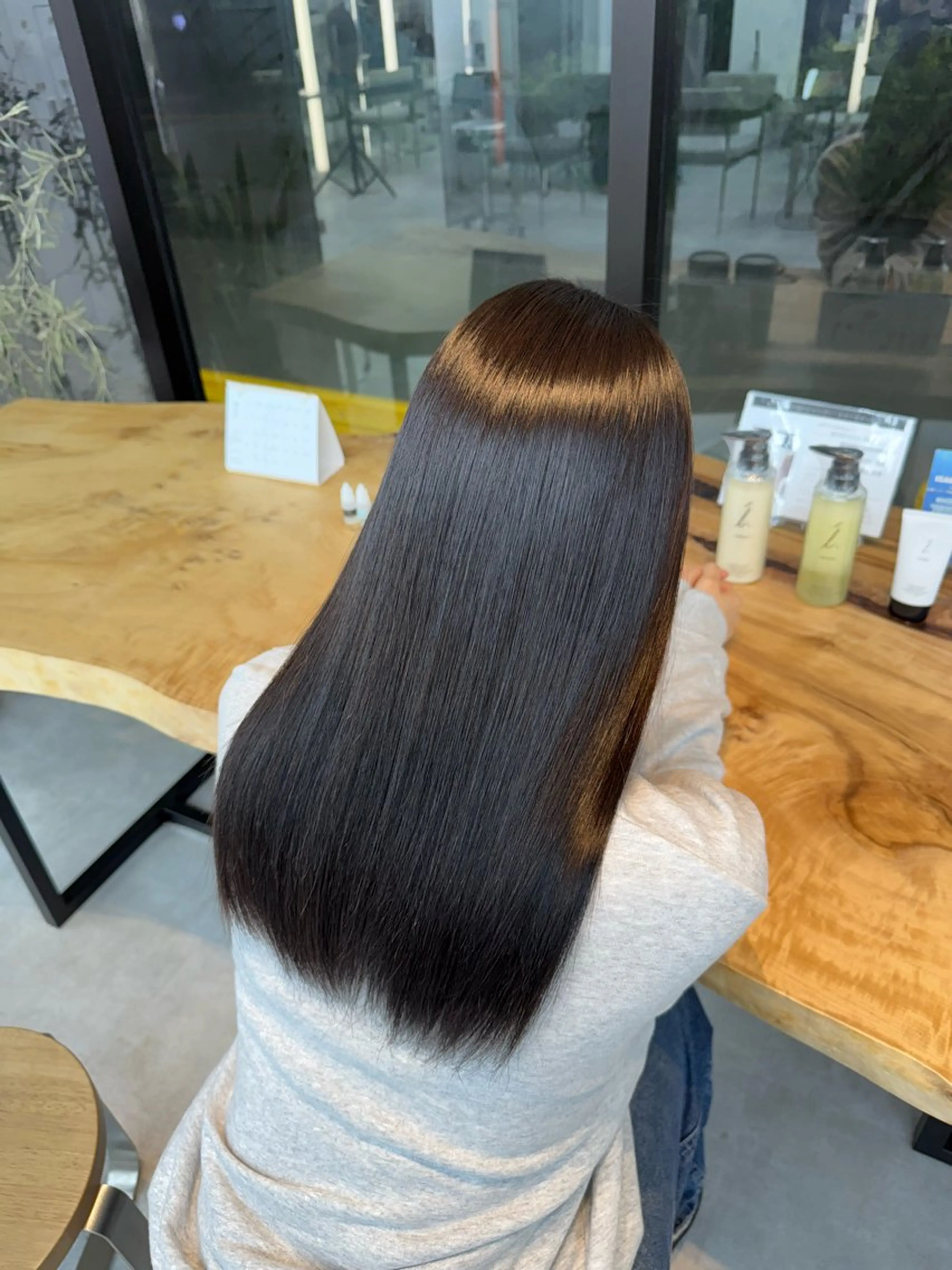 ロング ヘアカラー アイブロウまつパ 縮毛矯正 あやみのヘアスタイル
