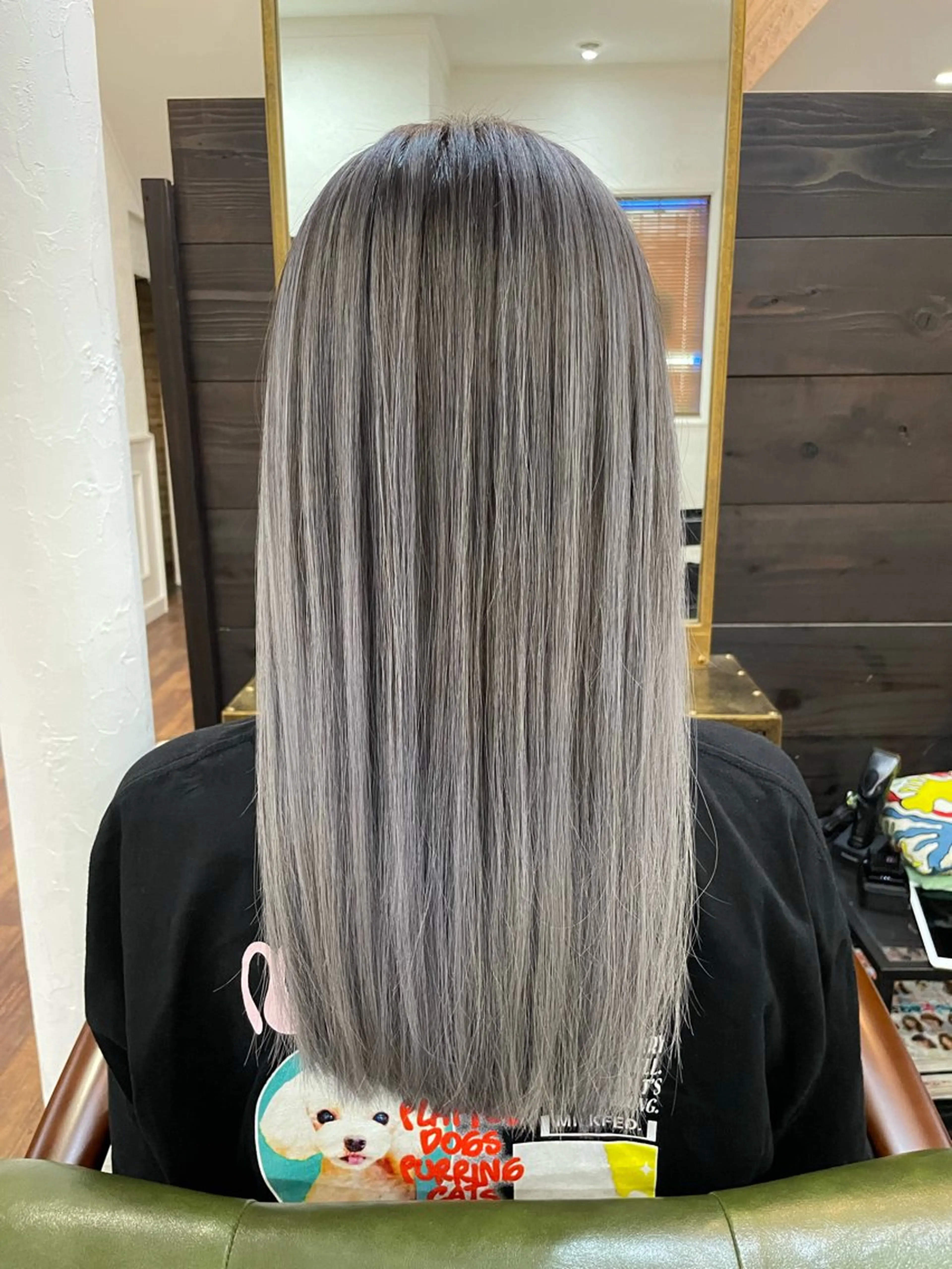 ロング ヘアカラー 下林 雅明のヘアスタイル