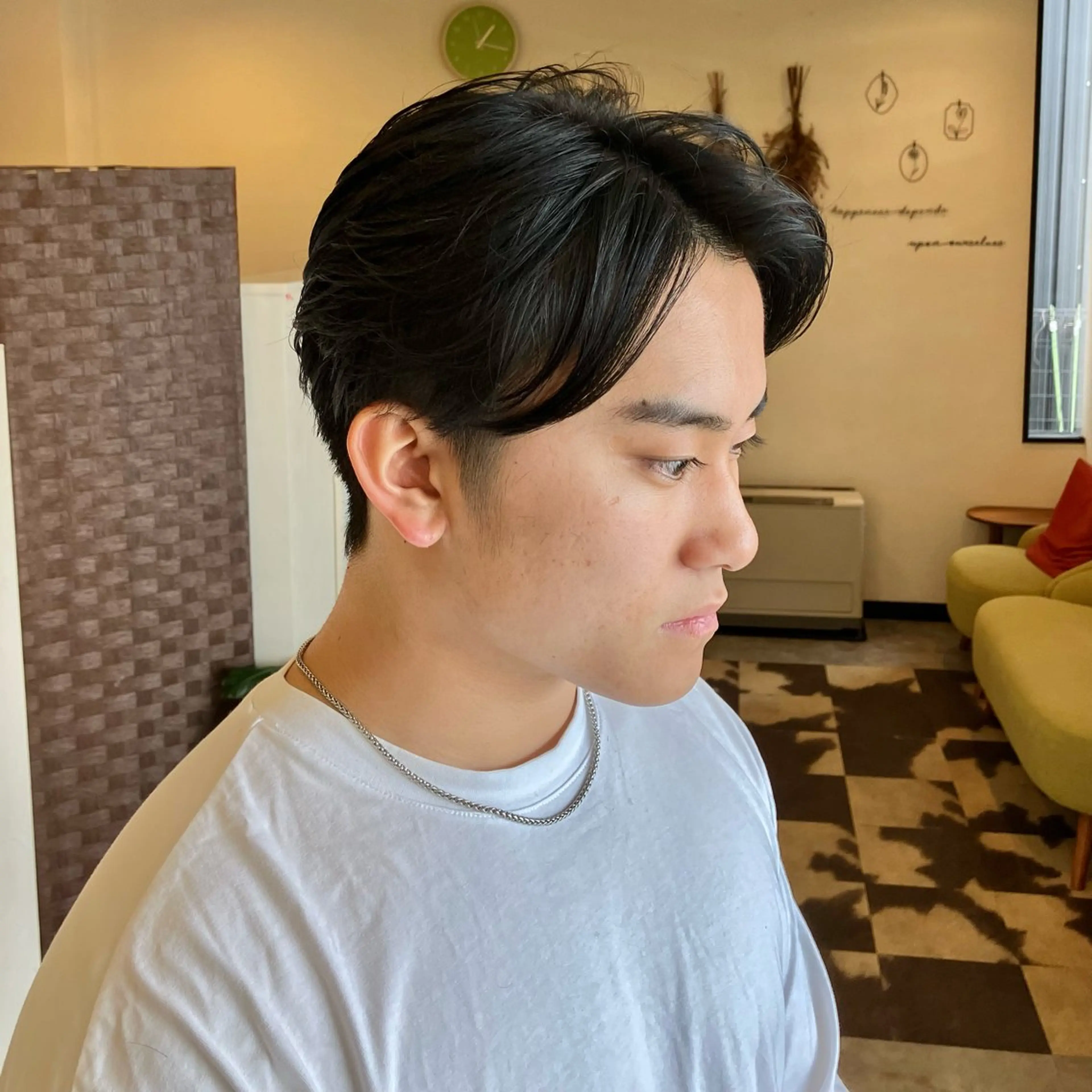 ショート パーマ メンズ センターパート メンズパーマ ニュアンスパーマ カット パーマ 森田 研司のヘアスタイル