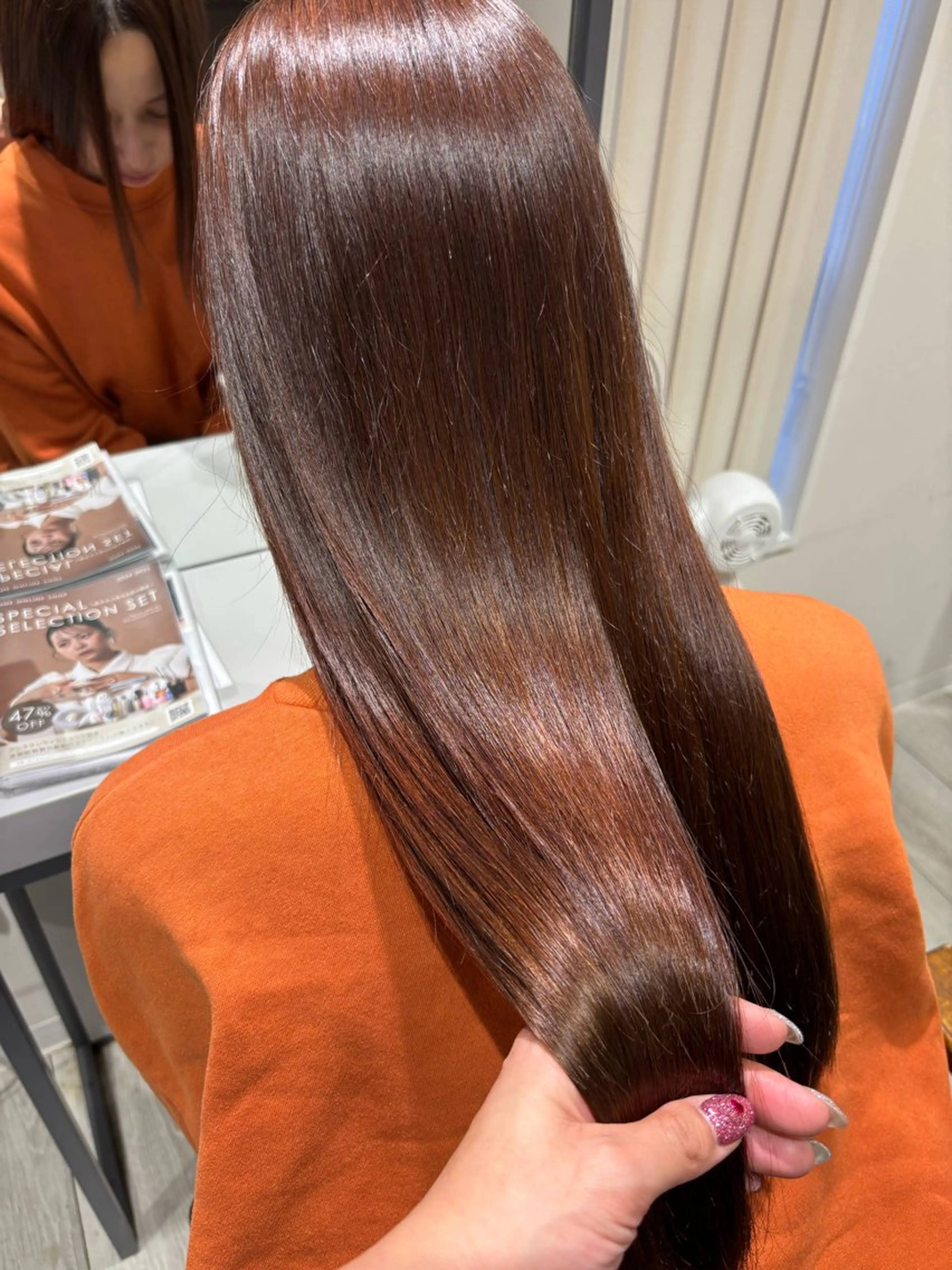 ロング モリシタ チョウのヘアスタイル