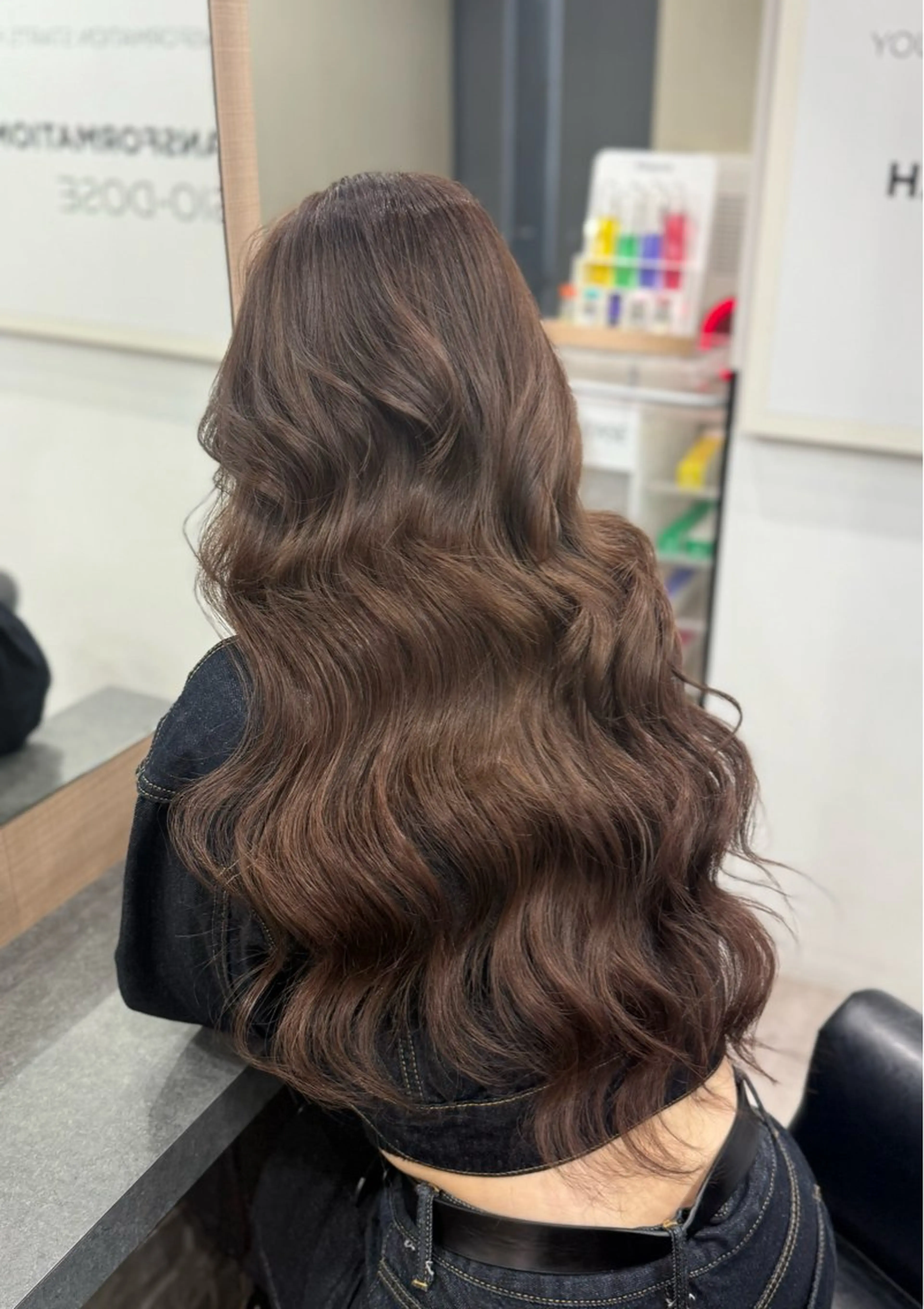 ロング カラー シールエクステ ブラウンカラー マロンブラウン エクステ ロング カット ヘアカラー エクステ 横浜/ケアブリーチ /人毛エクステのヘアスタイル