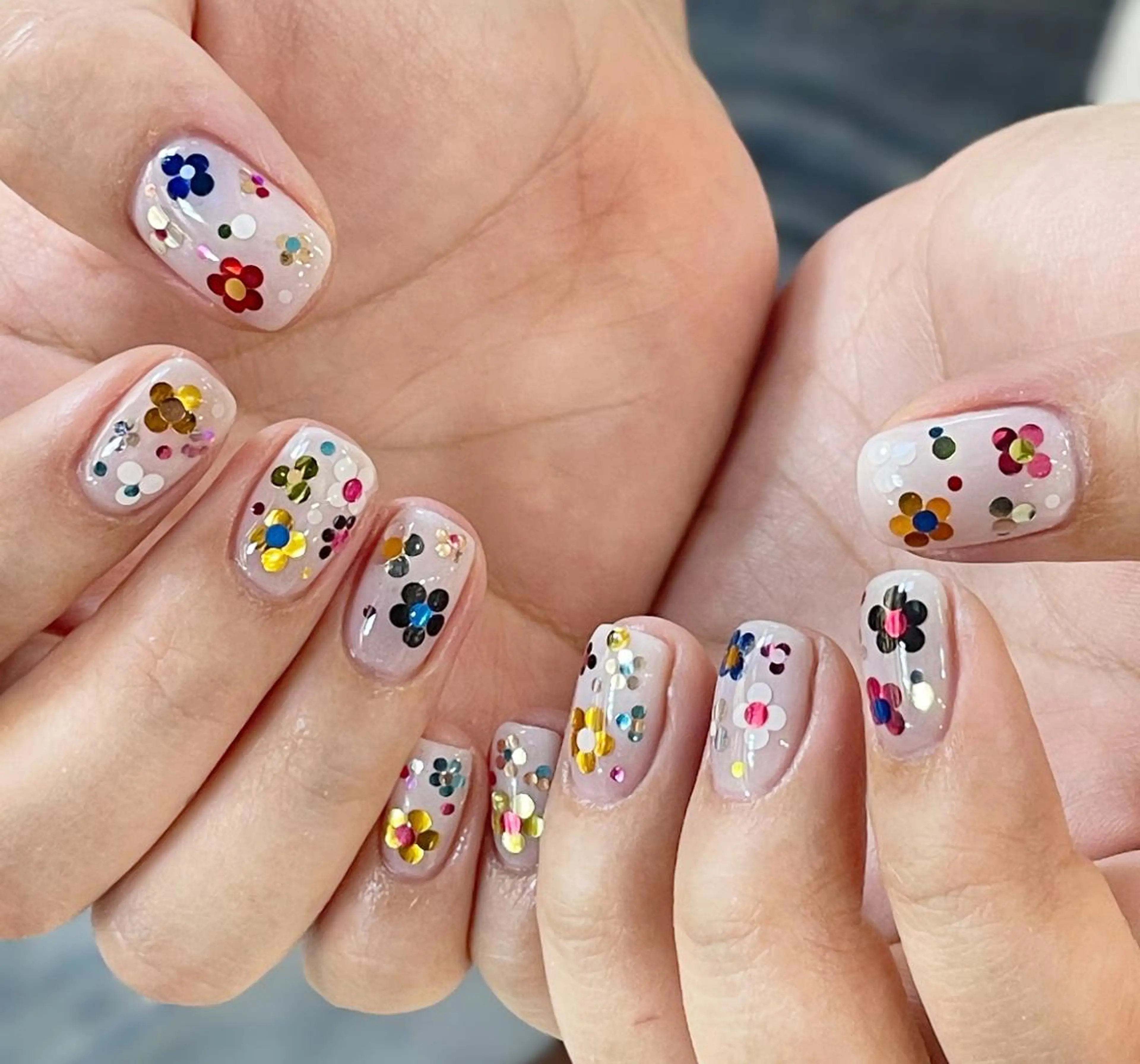 ネイル ハンドネイル 🎀 Ayaka_nailのネイルデザイン