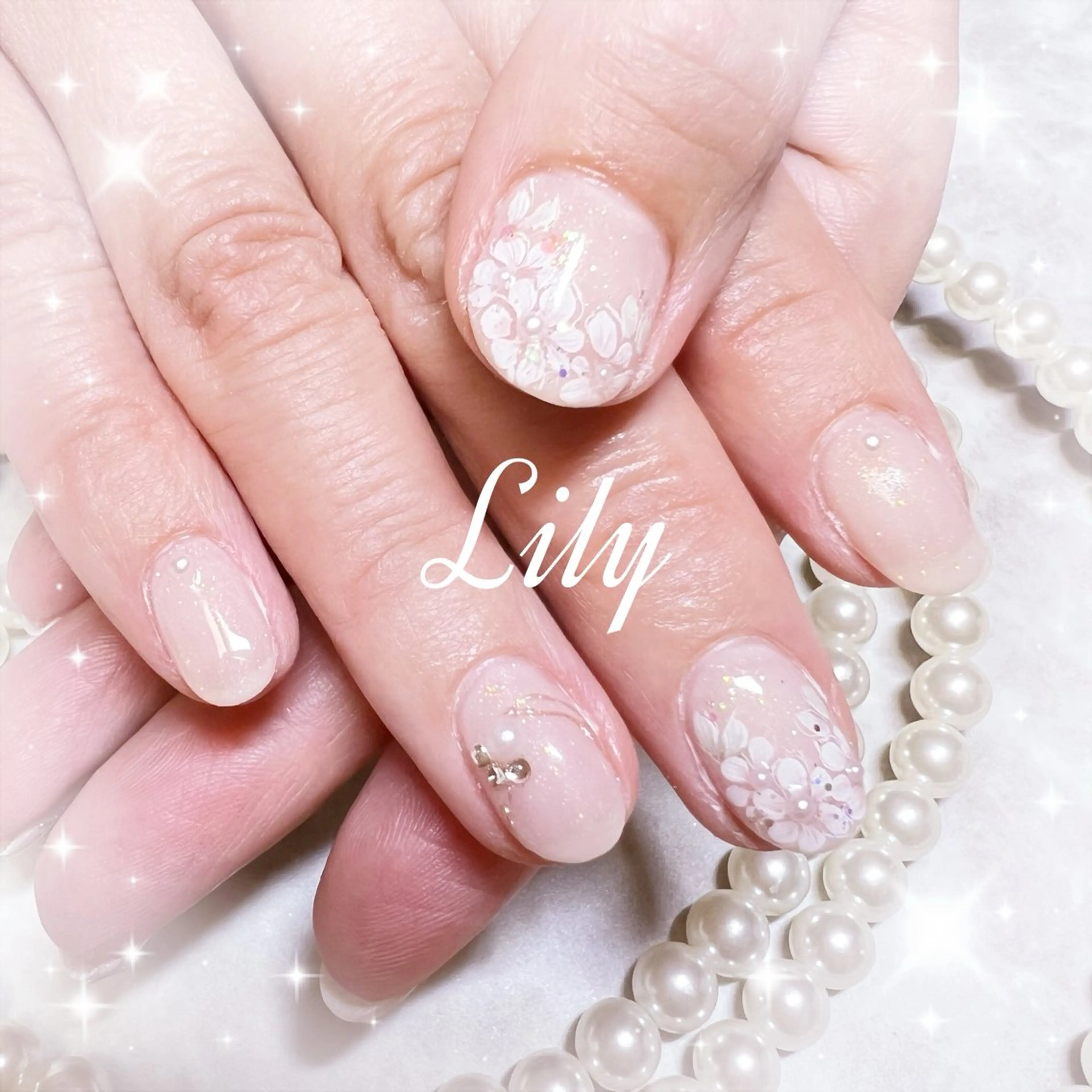 ネイル ハンドネイル Lily*nail 🌻Mii🌻のネイルデザイン