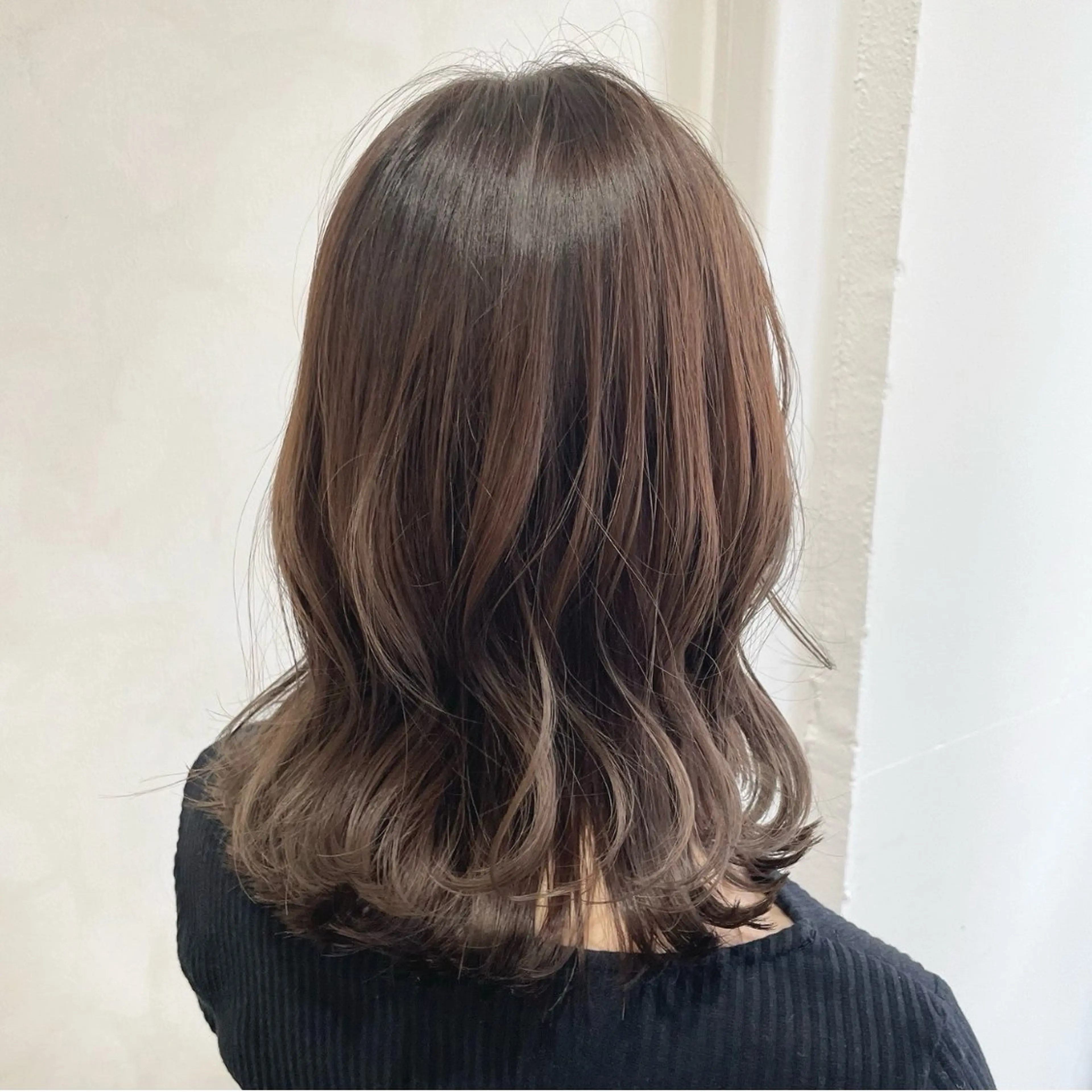 ミディアム ROMEO  京橋店 藤井 碧羽のヘアスタイル