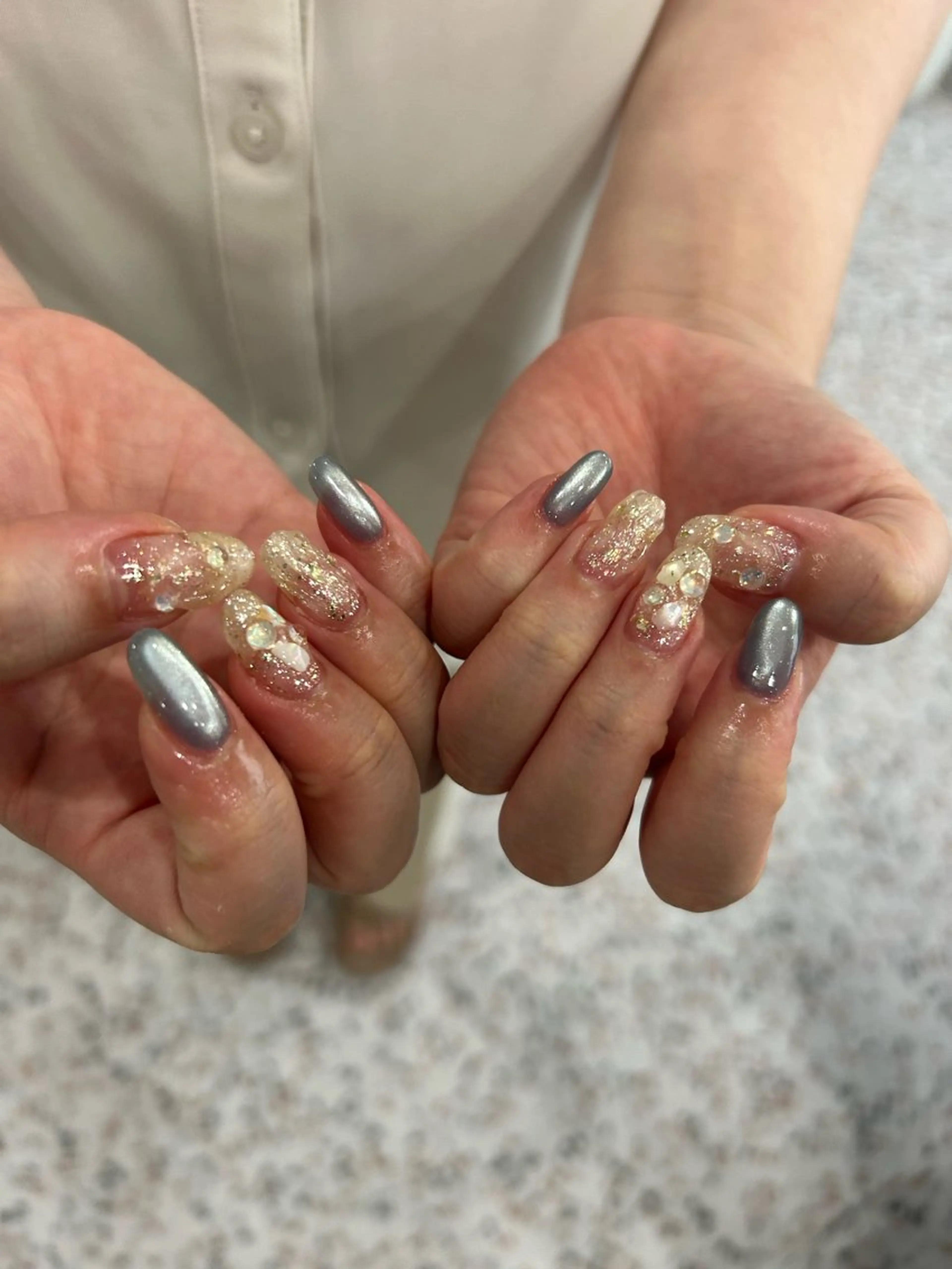 ネイル ハンドネイル 小松 千冬snazzyのネイルデザイン
