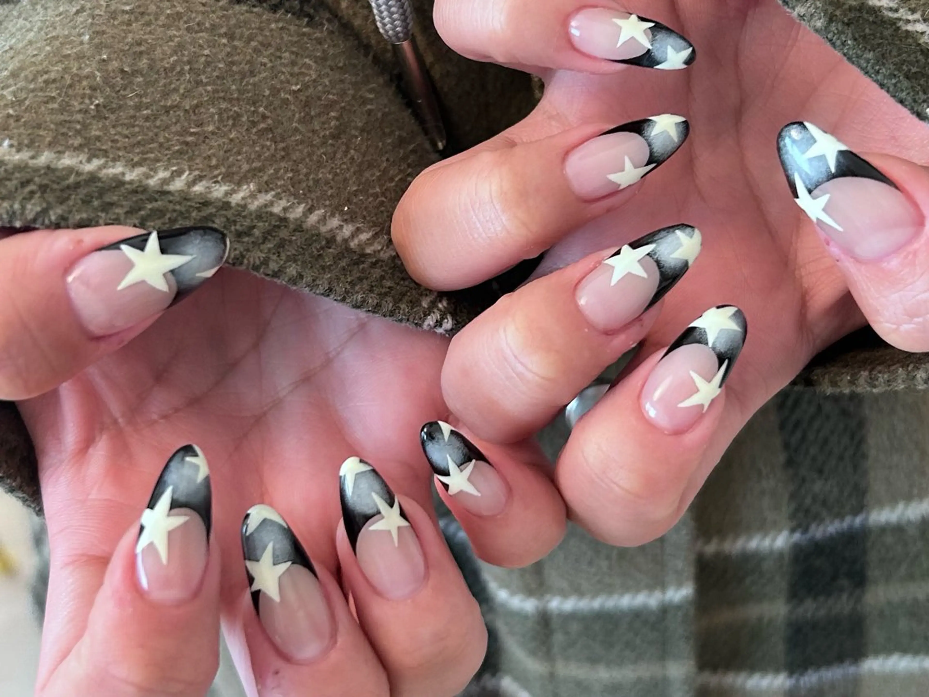 ネイル 持ち込み ハンドネイル Re HEURのネイルデザイン