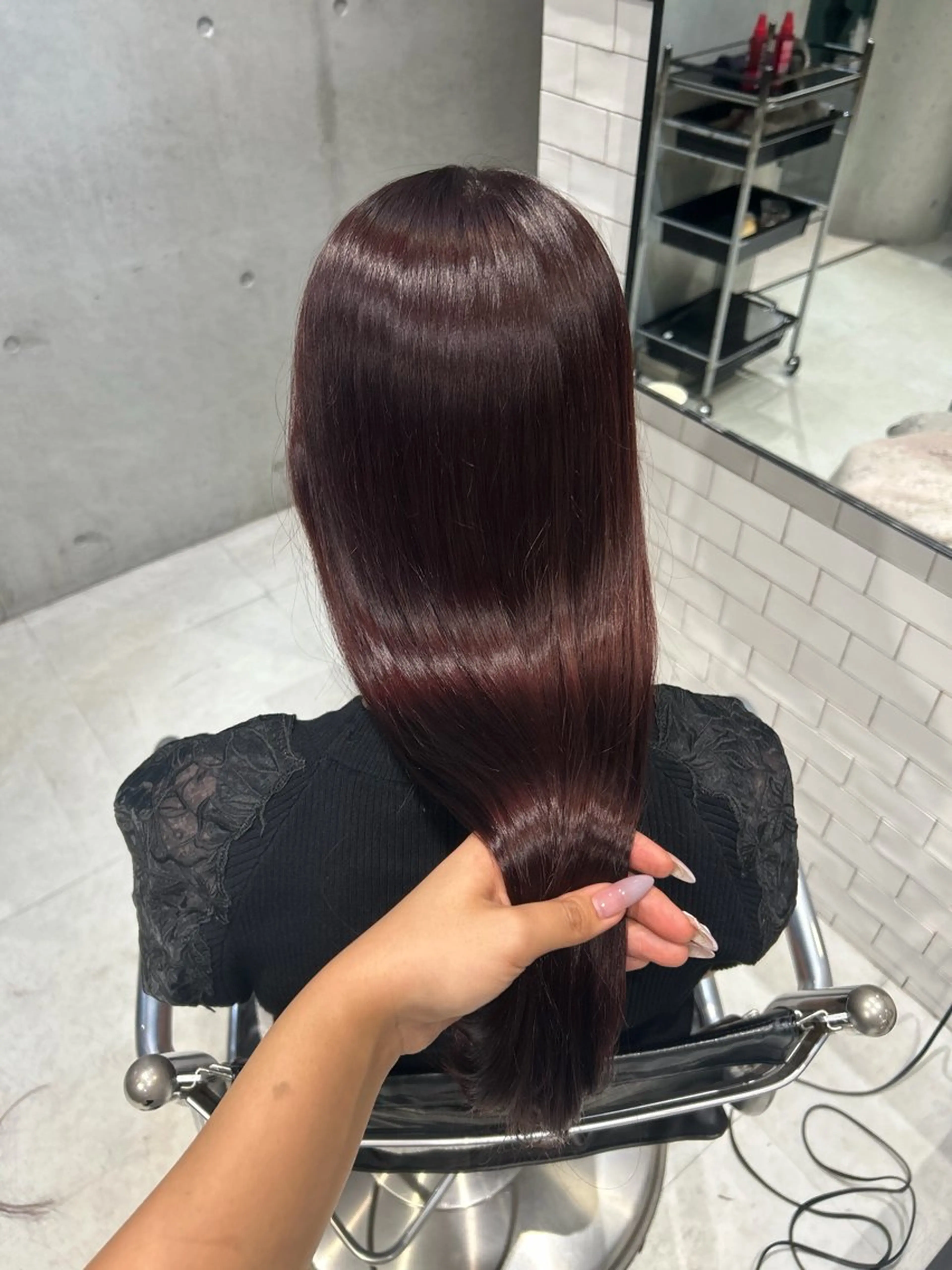 ロング カラー ヘアアレンジ カット ヘアカラー トリートメント ボブ艶モテカラー🫧 カリンのヘアスタイル