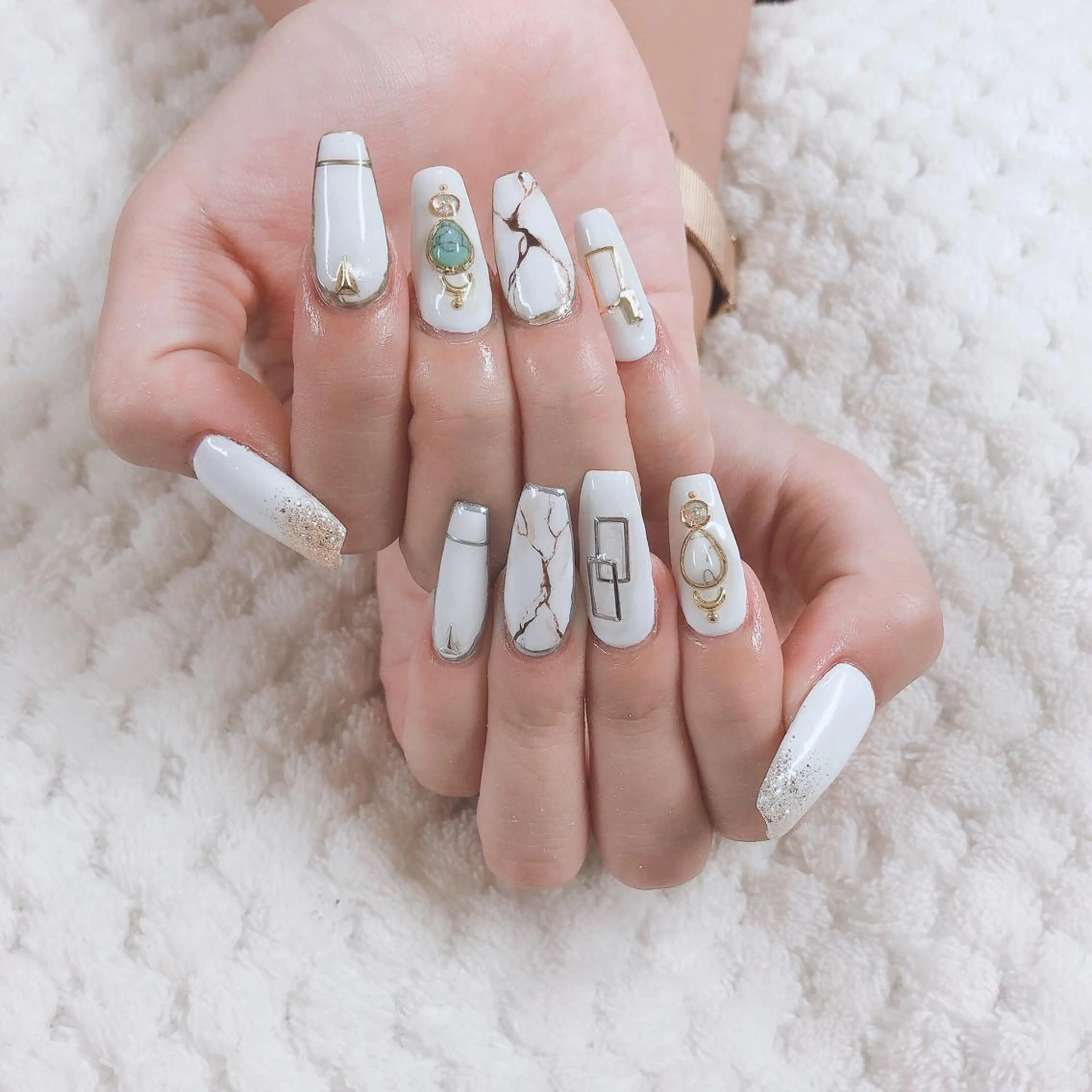 ネイル ono megumiのネイルデザイン