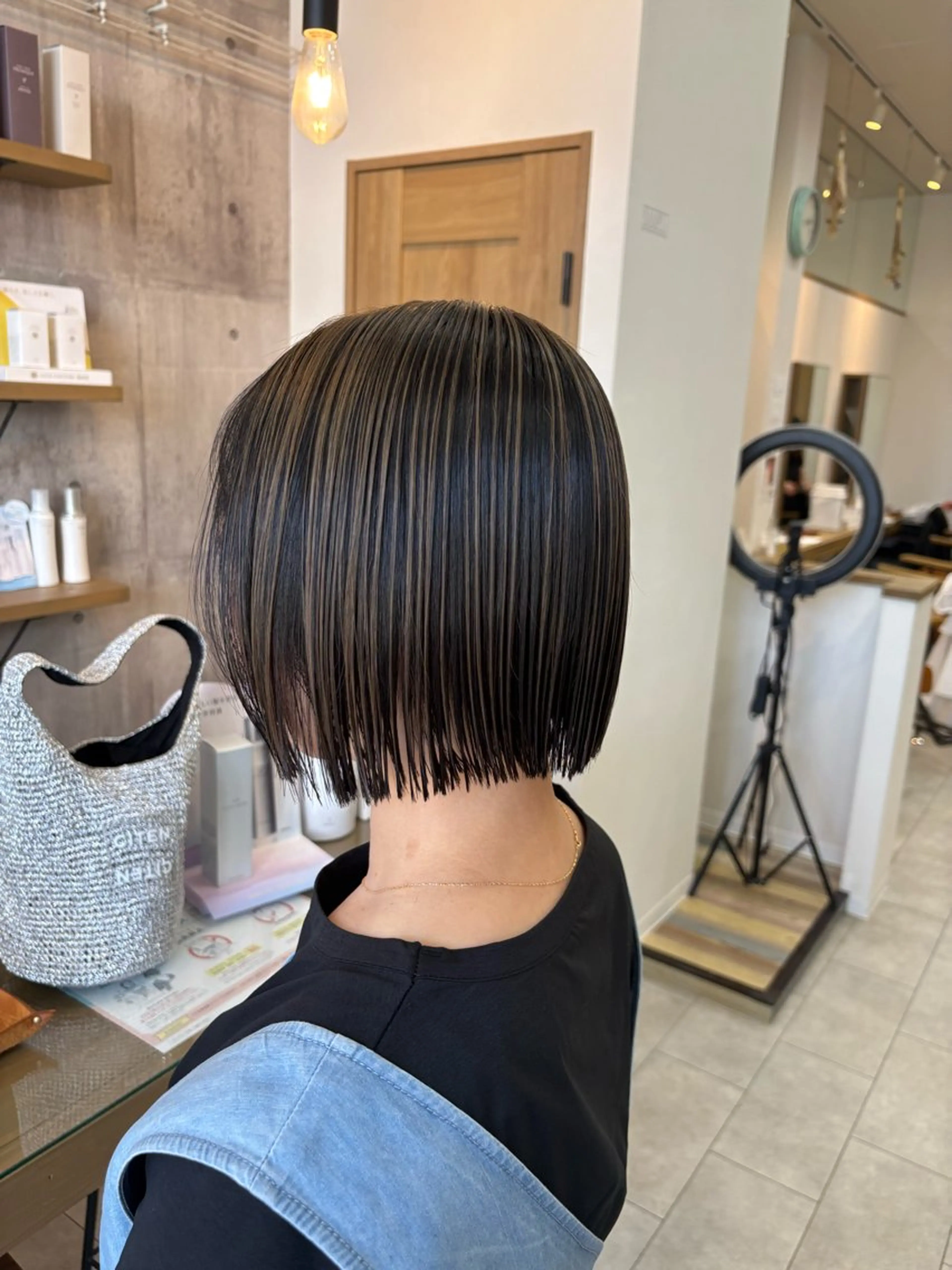 カラー 千々和 杏夏のヘアスタイル