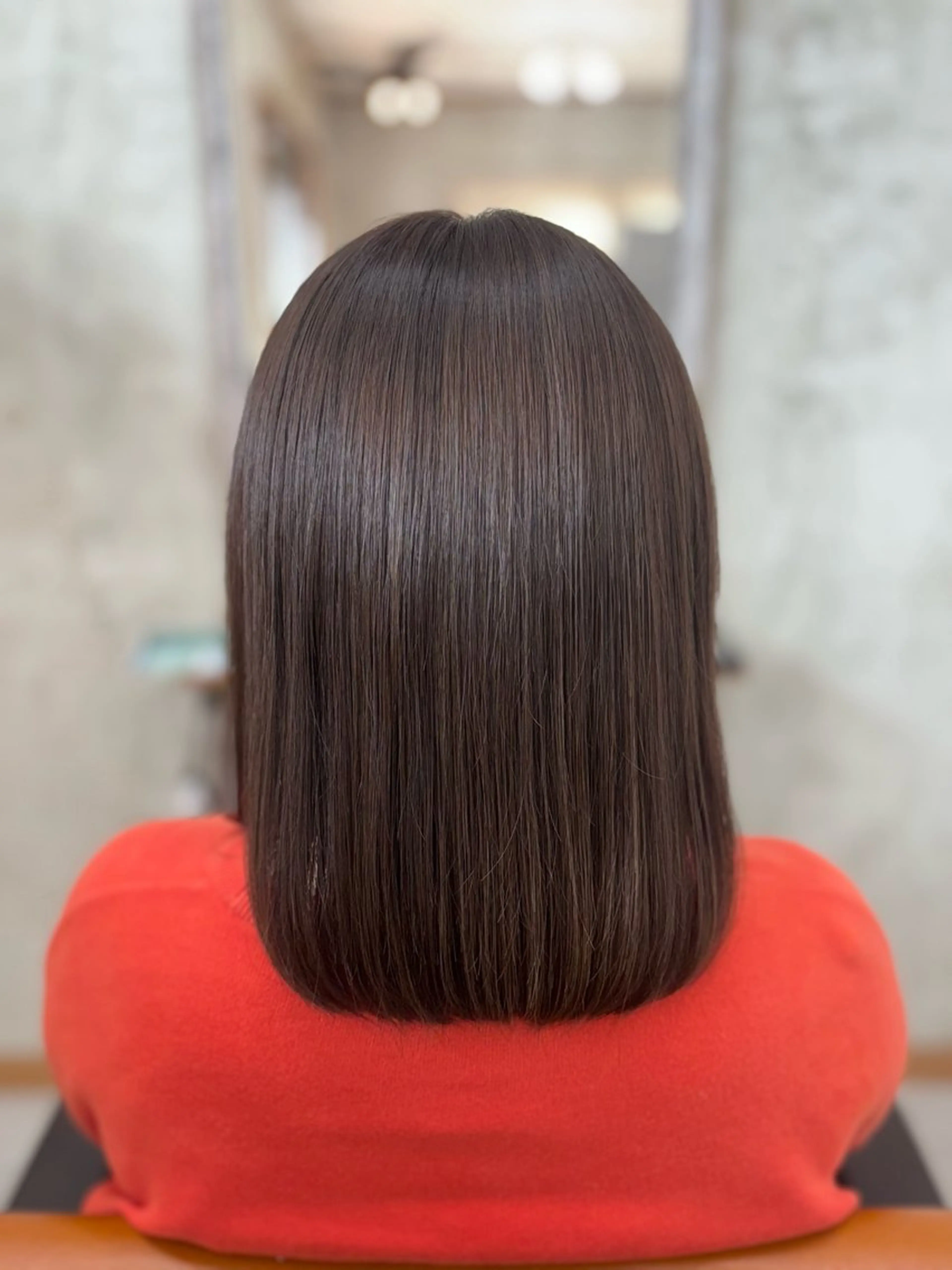 ミディアム カラー アッシュ ベージュカラー ハイライトカラー ハイライト Misaki ミサキのヘアスタイル