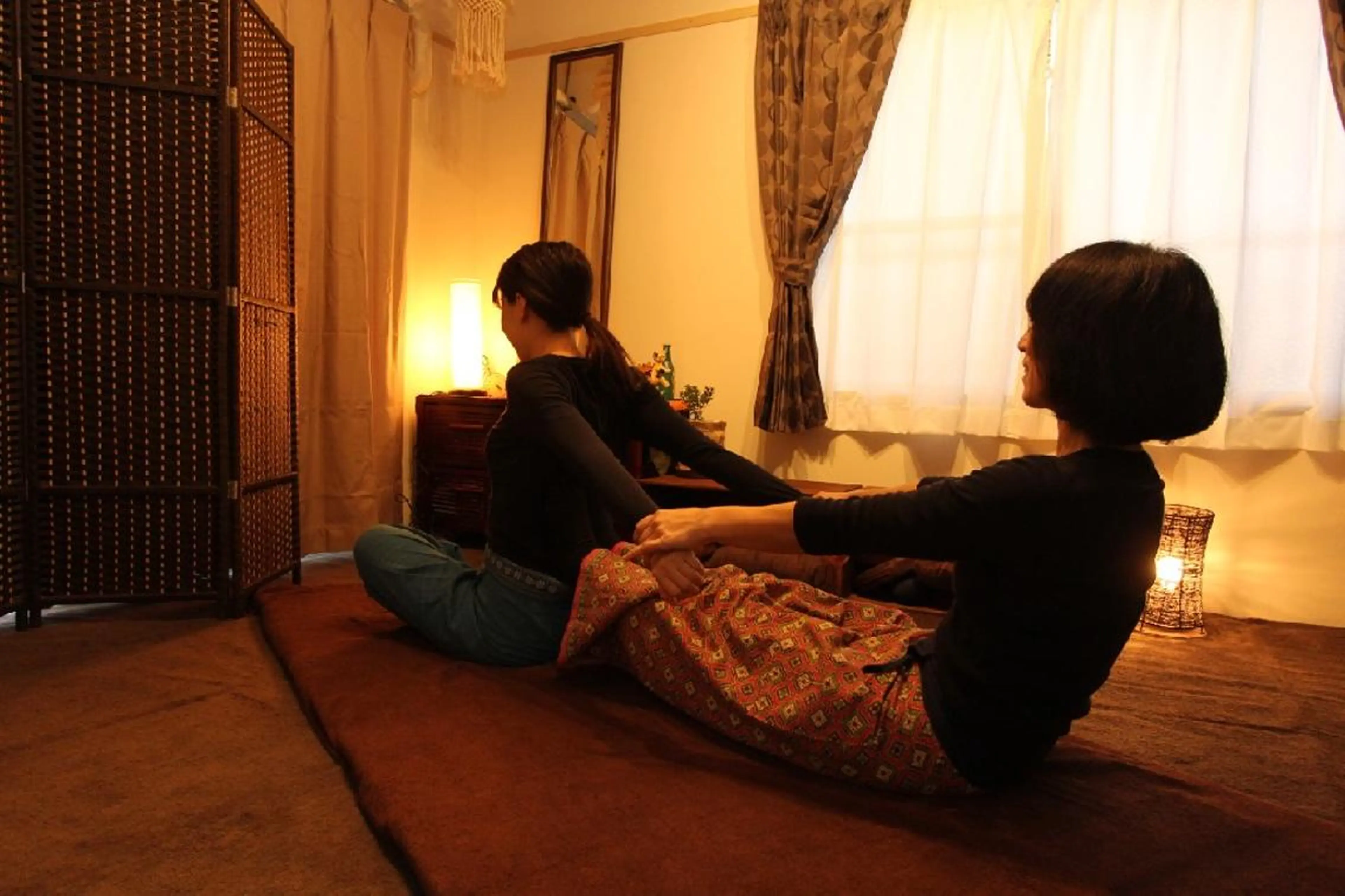 《ミニモ価格✨》肩こりと腰こりに!しっかり深層筋までゆるめていくタイ古式ボディケア 60分の写真