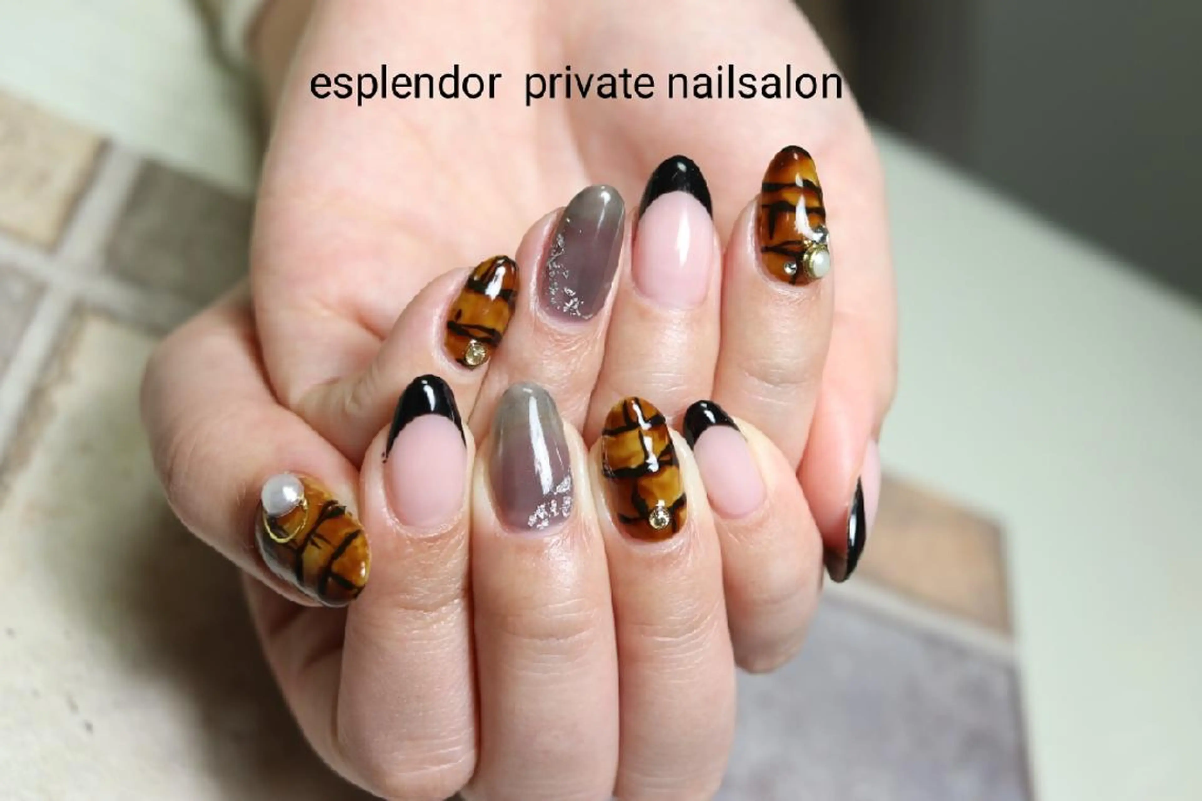 ネイル esplendor  小野寺のネイルデザイン