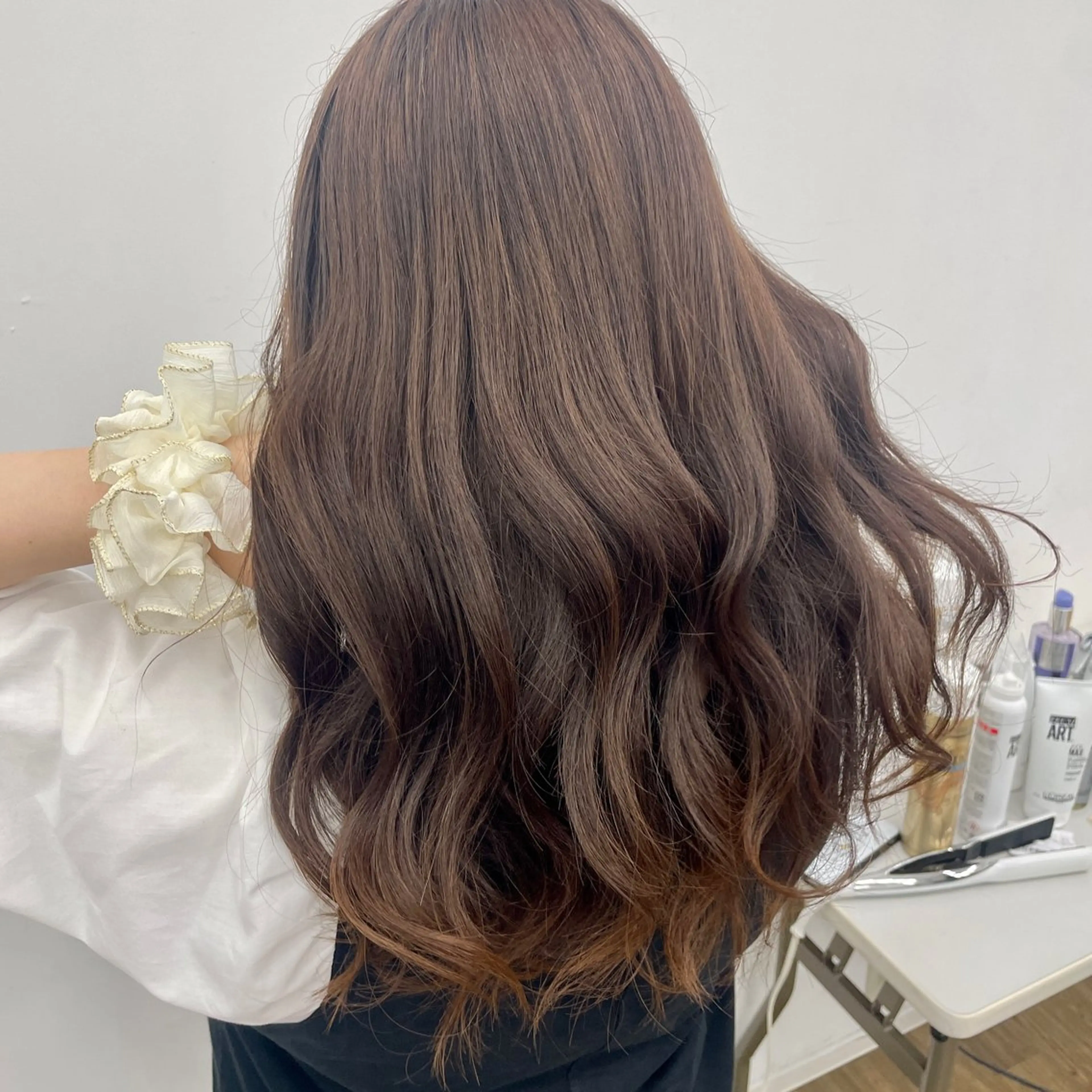 ロング ヘアアレンジ ブリーチ/ヘアセット 【𝙍𝙞𝙣𝙤】のヘアスタイル